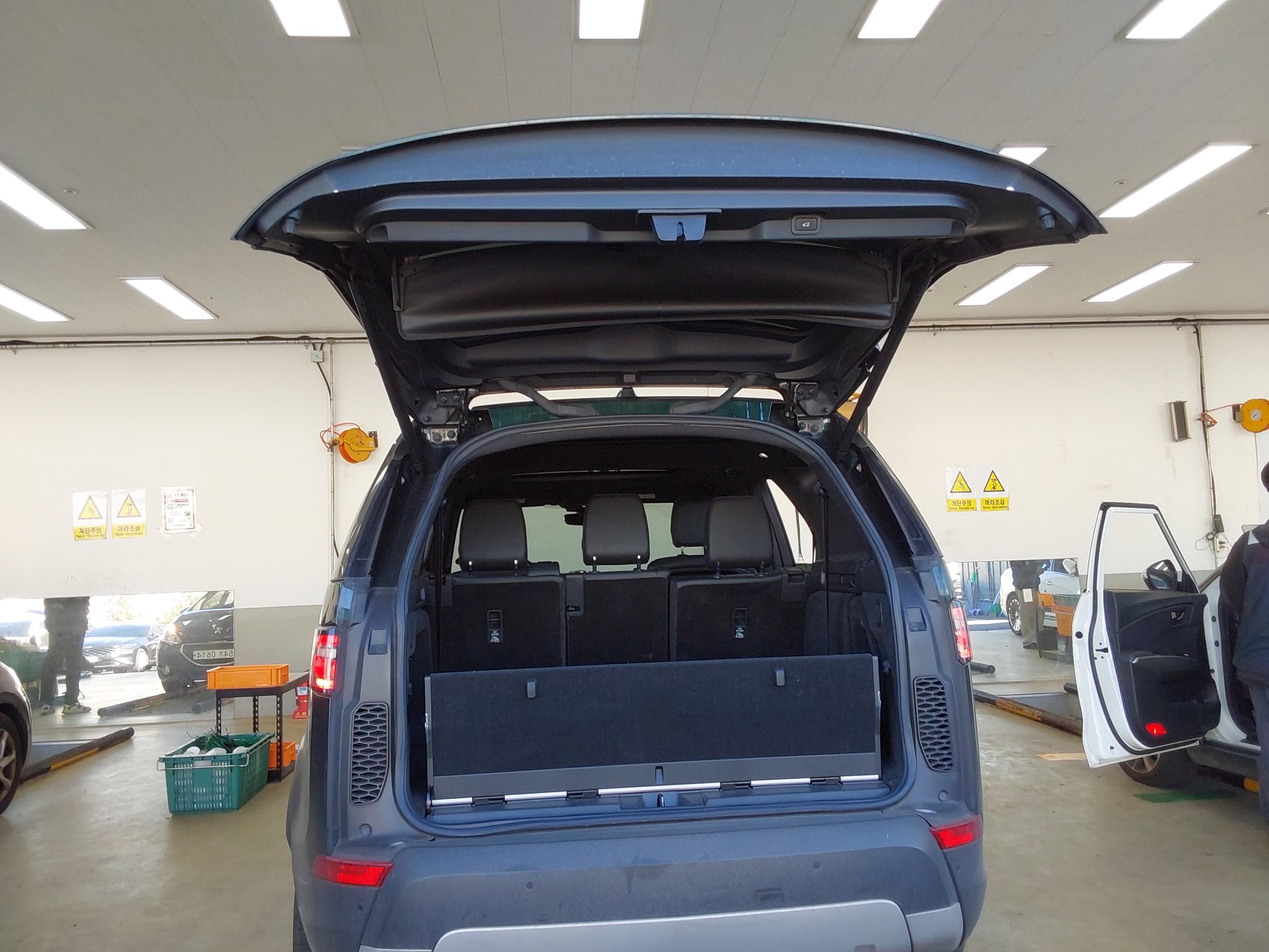 LAND-ROVER 디스커버리 2017 - 이미지 14