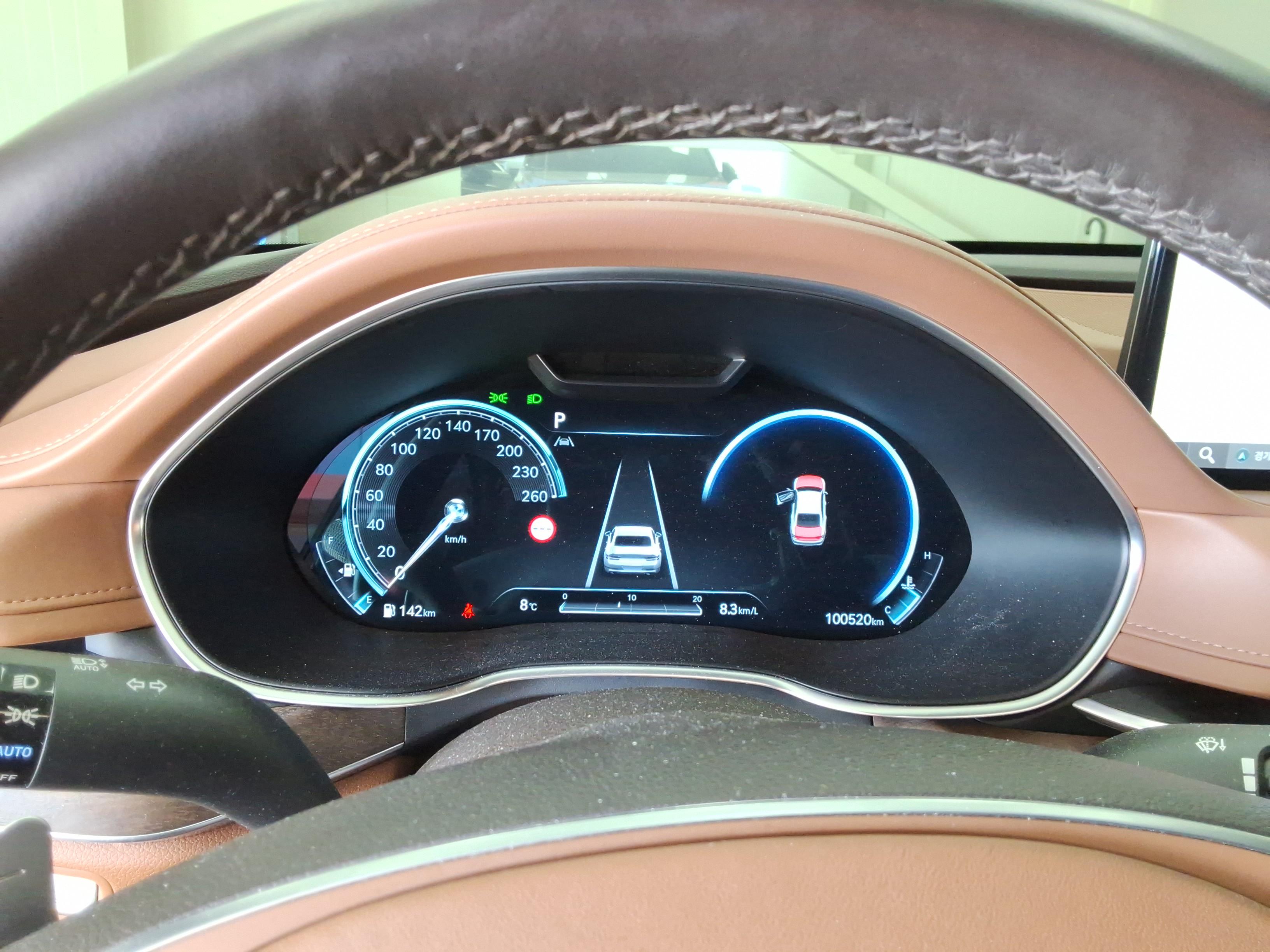 Genesis G80 2022 - Image 8