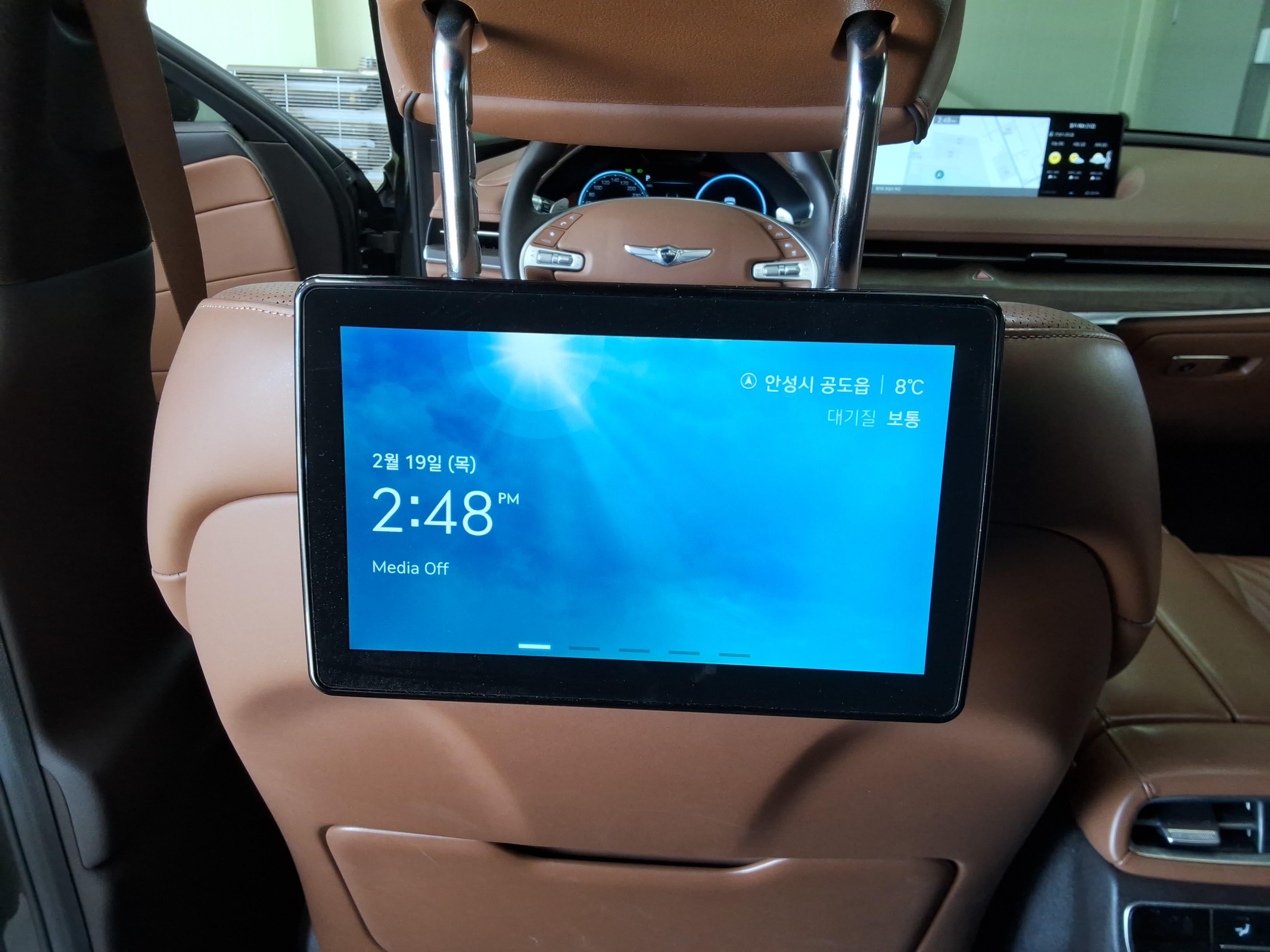 Genesis G80 2022 - Image 19