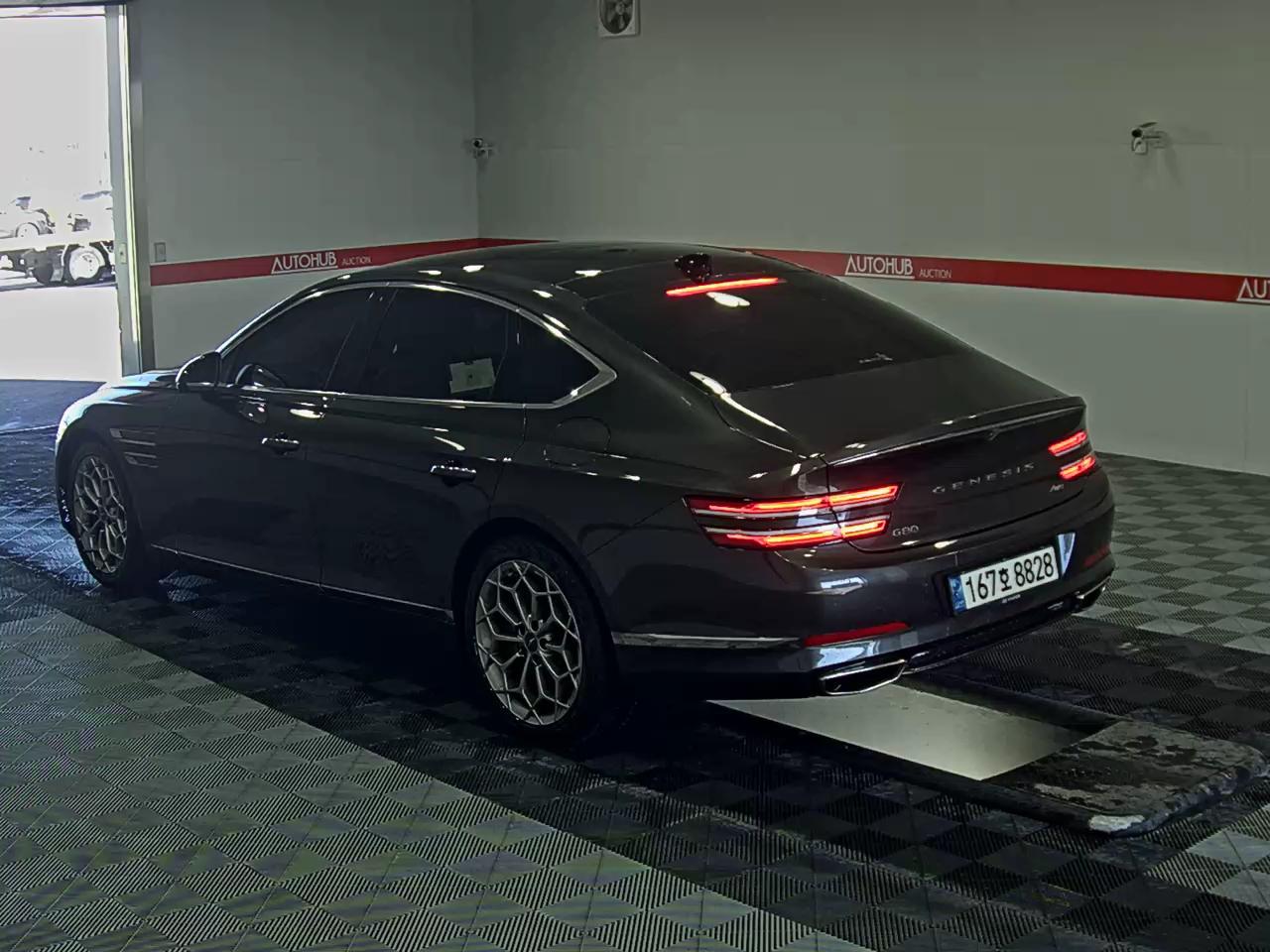 Genesis G80 2022 - Image 5