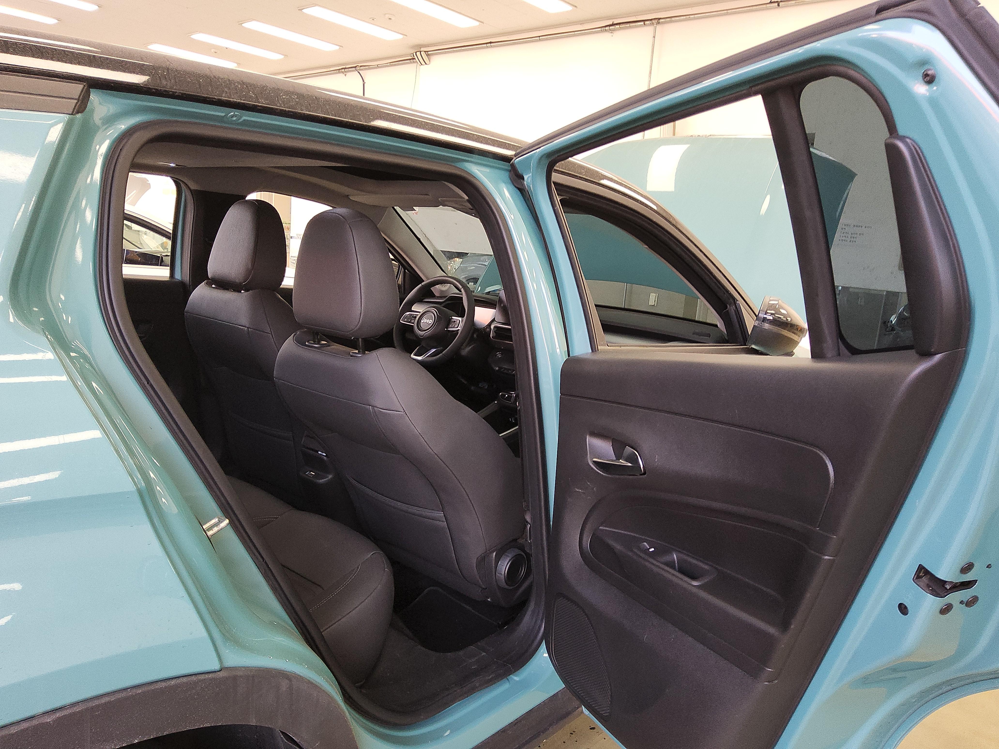 Dodge Avenger 2024 - Image 11