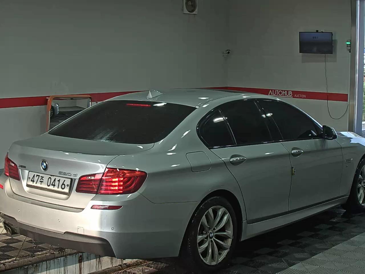 BMW 5 시리즈 2016 - 이미지 4