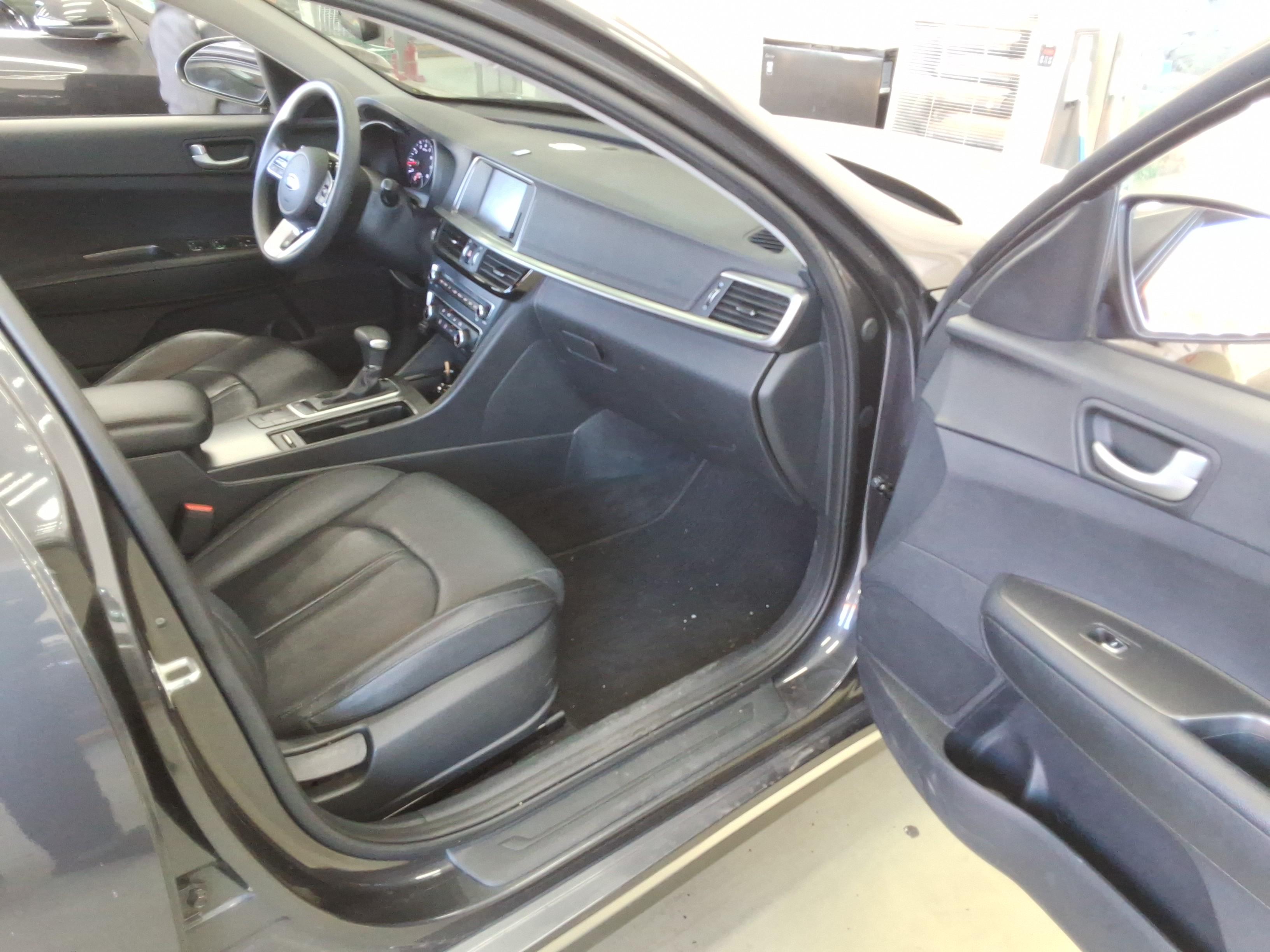 كيا K5 2019 - صورة 14