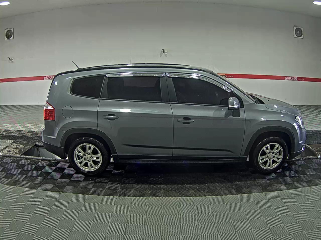 جنرال موتورز كوريا أورلاندو - 3