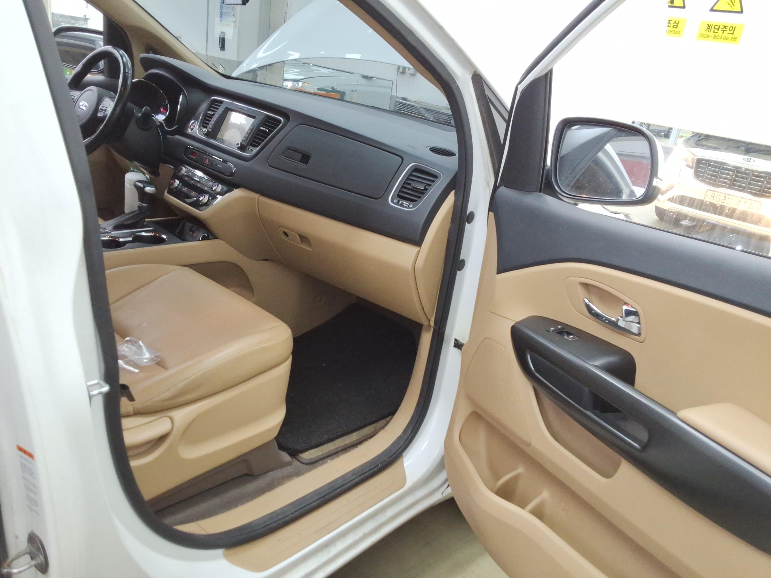 기아자동차 뉴 카니발 2019 - 이미지 12