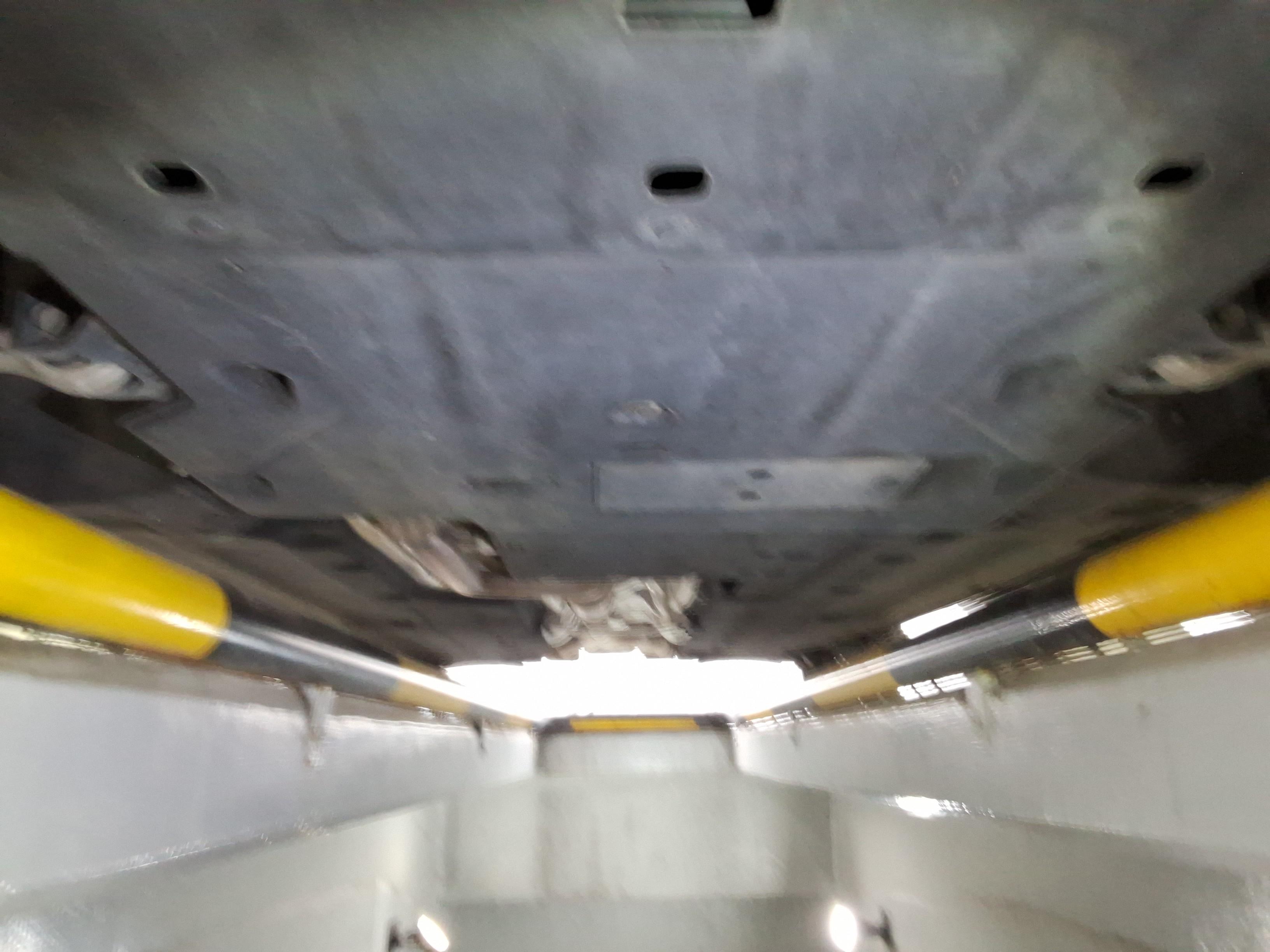 جينيسيس GV70 2021 - صورة 8