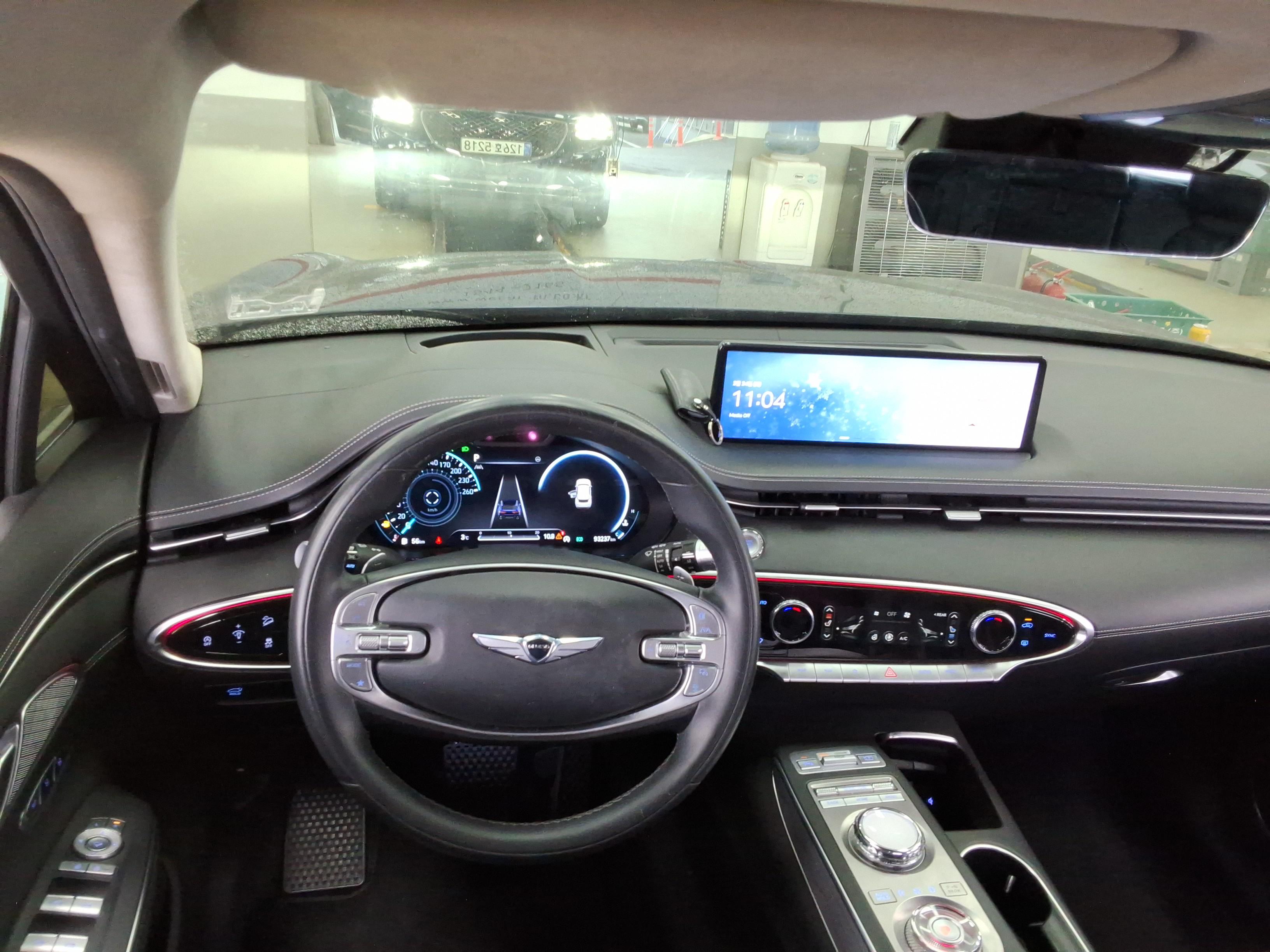 جينيسيس GV70 2021 - صورة 11