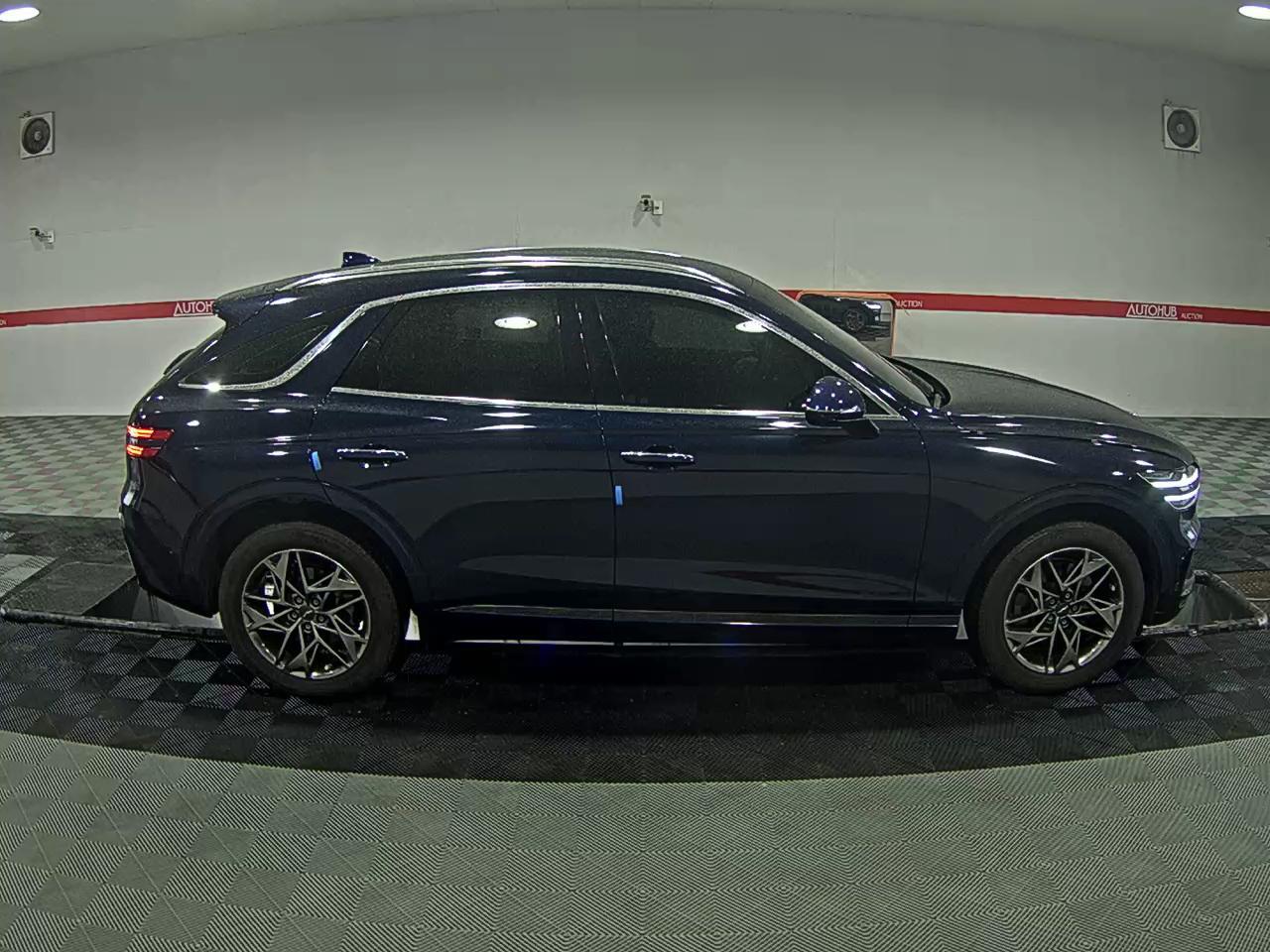 جينيسيس GV70 2021 - صورة 3