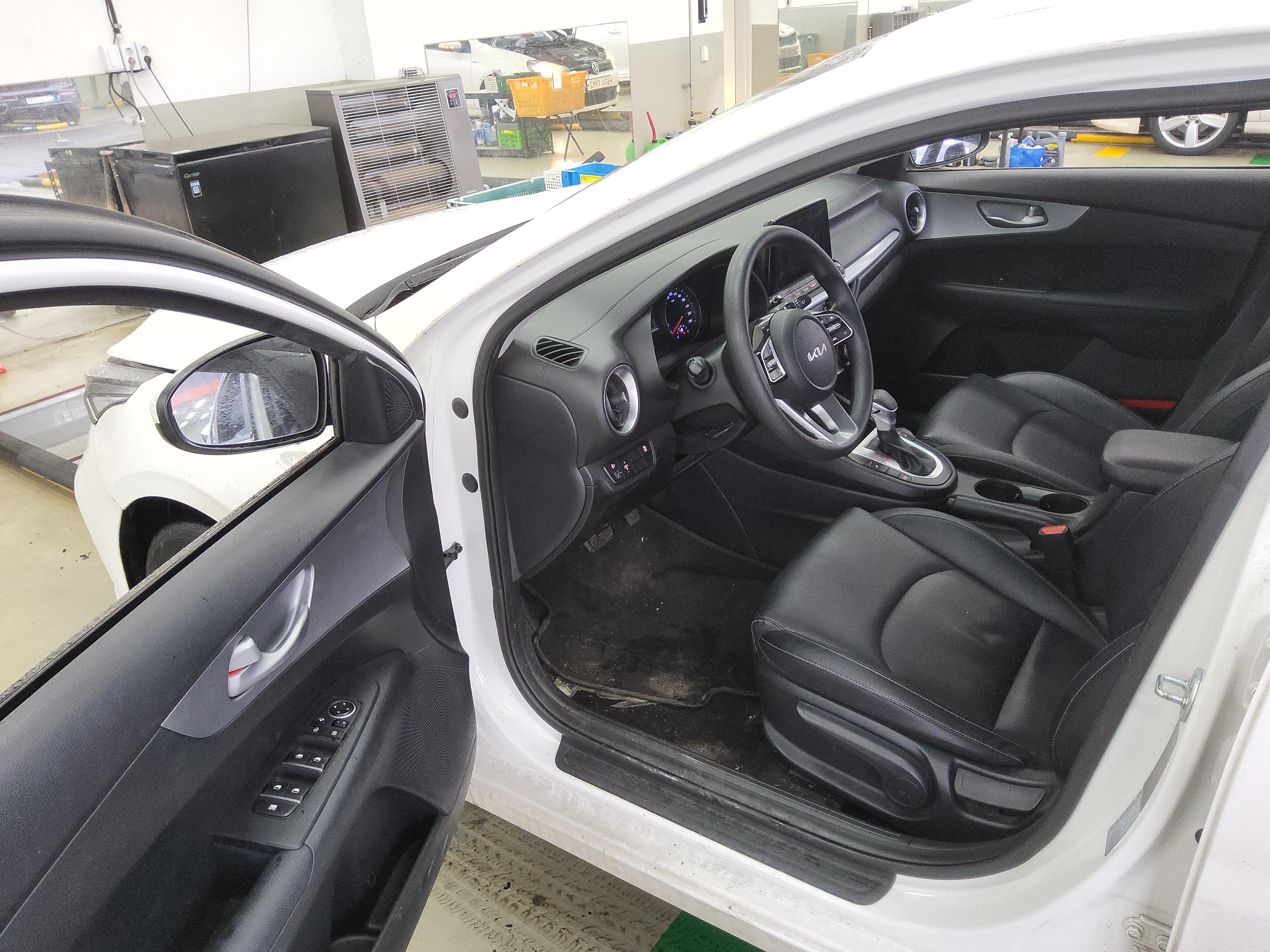 Kia K3 2024 - Image 9