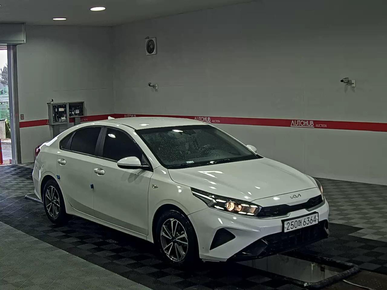 Kia K3 2024 - Image 2