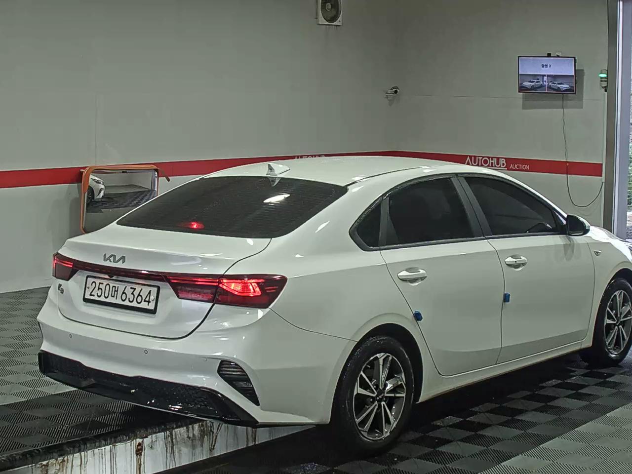 Kia K3 2024 - Image 4