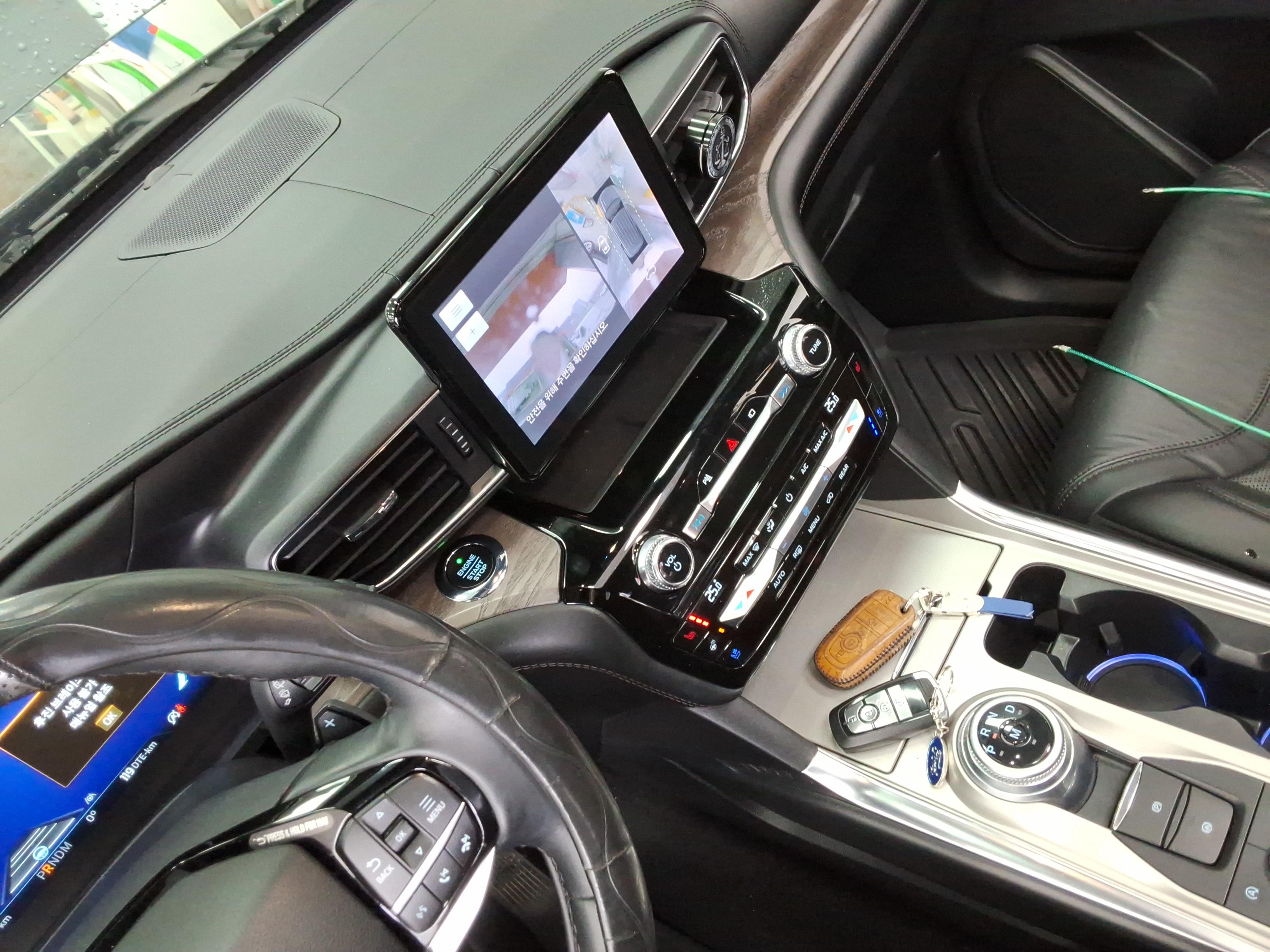 Ford Ford Mustang 2021 - Image 16