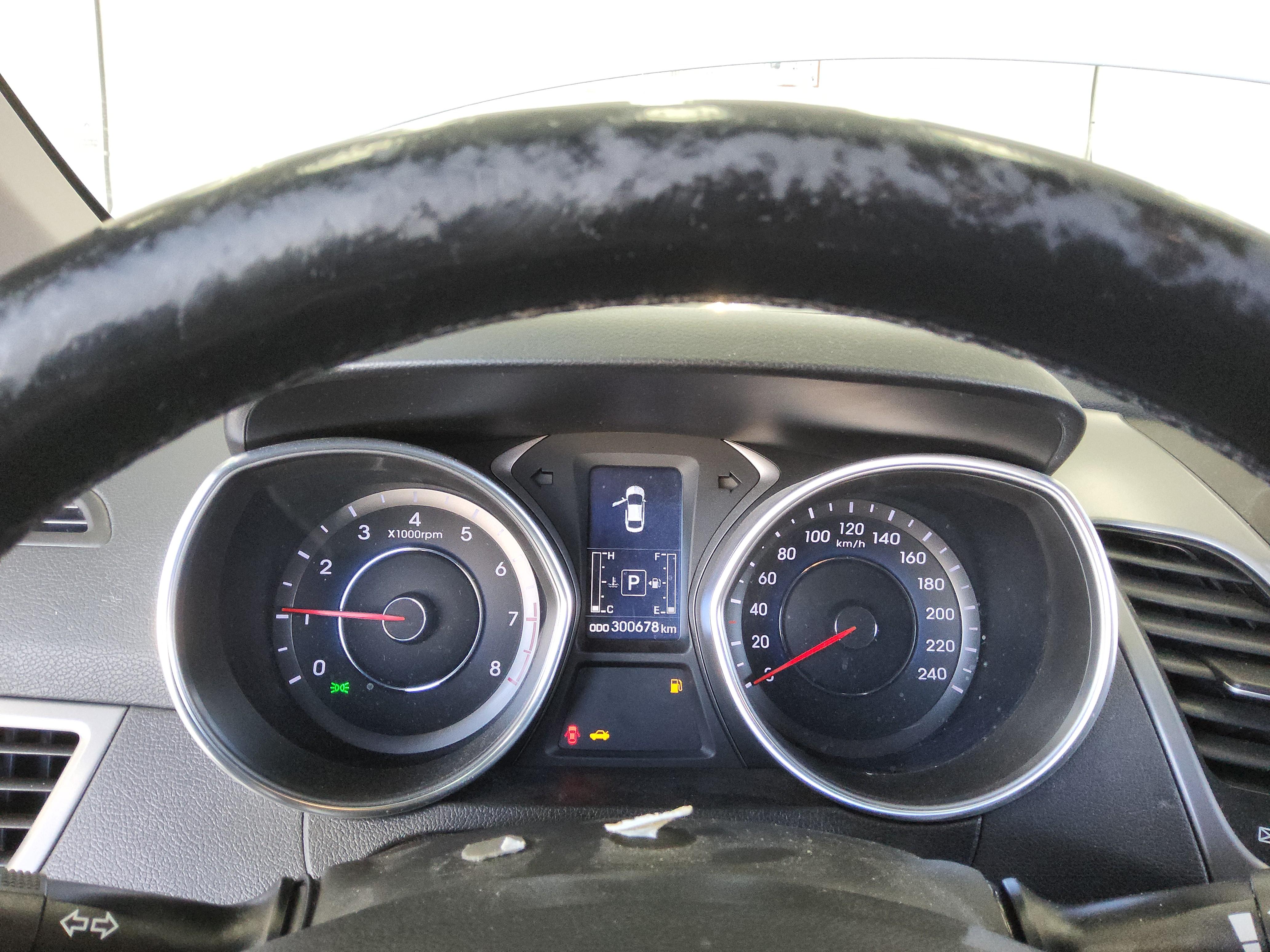 현대자동차 아반떼 2015 - 이미지 9