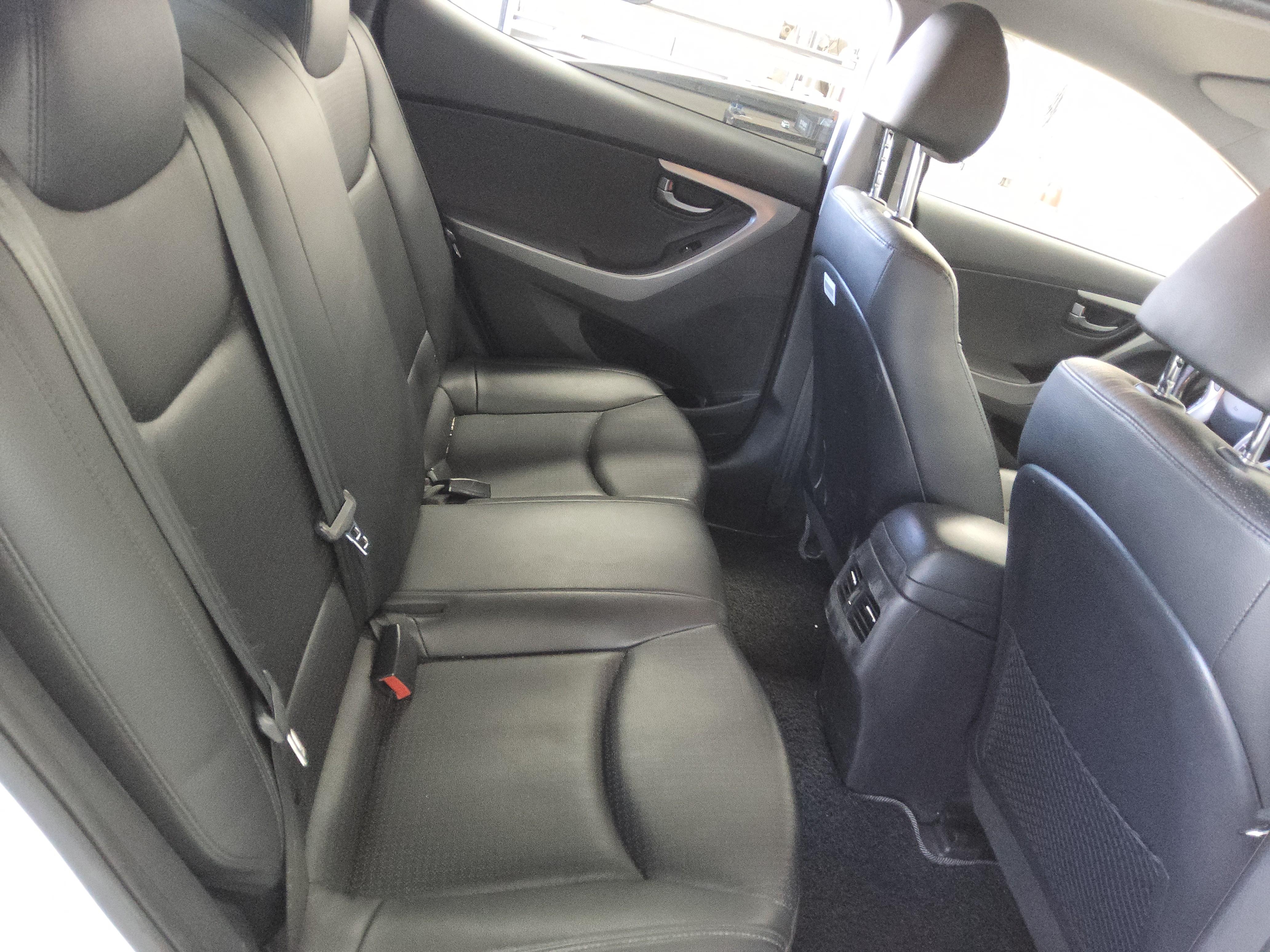 현대자동차 아반떼 2015 - 이미지 13