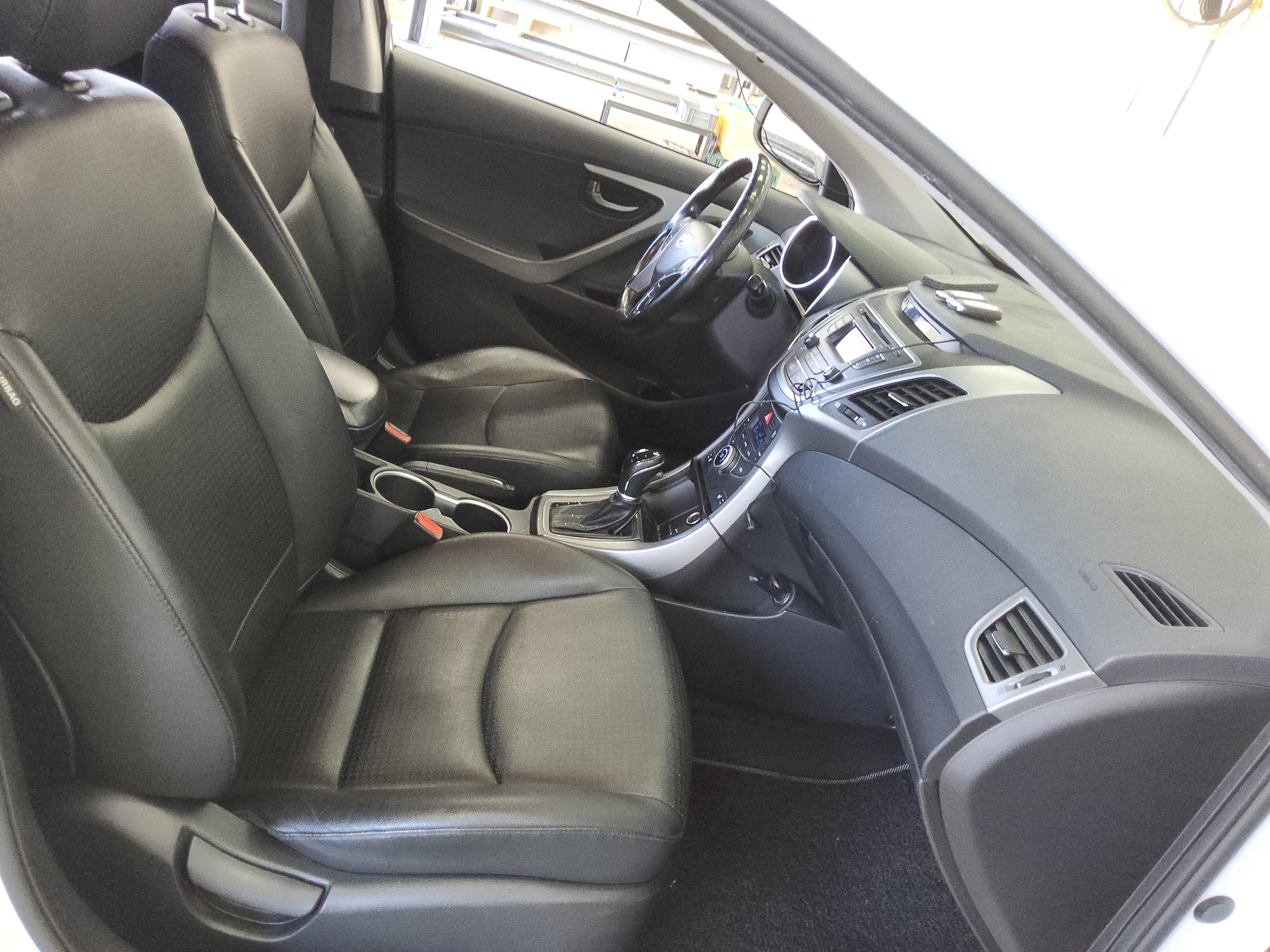 현대자동차 아반떼 2015 - 이미지 14