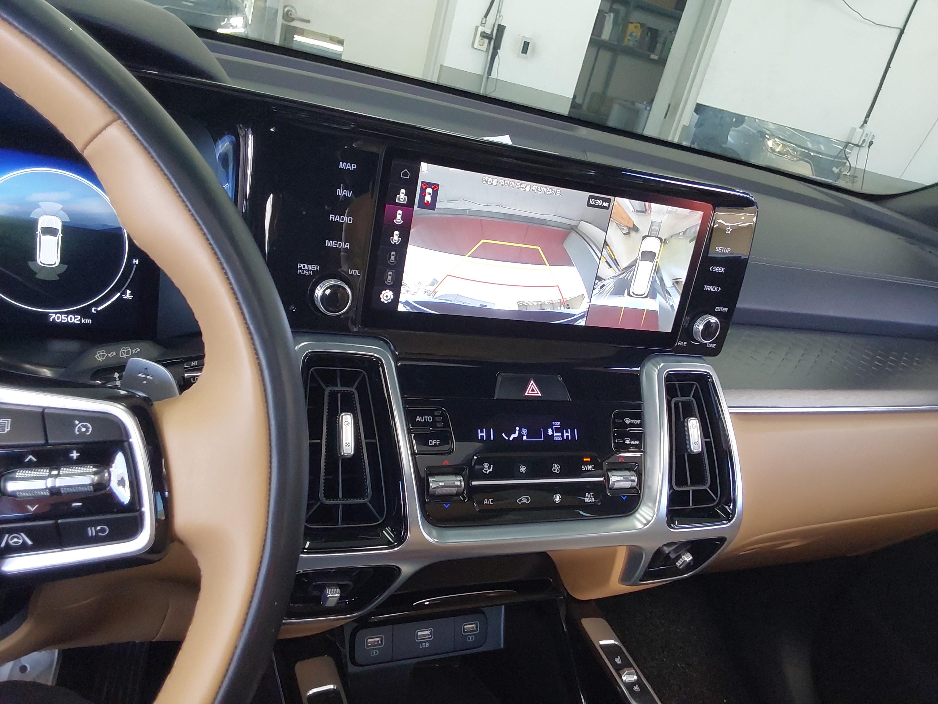 كيا سورينتو 2021 - صورة 17