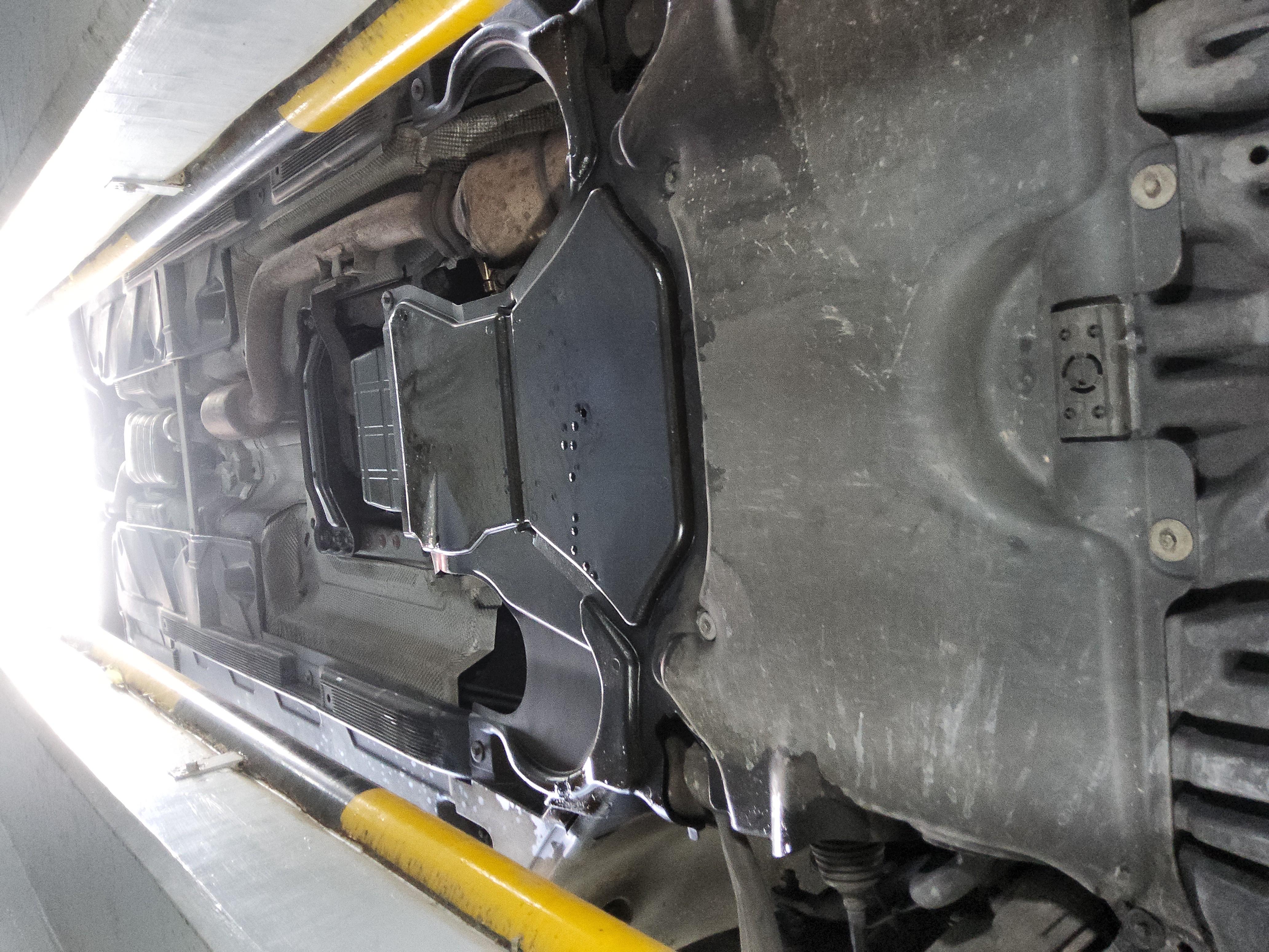 مرسيدس بنز سي كلاس 2013 - صورة 8