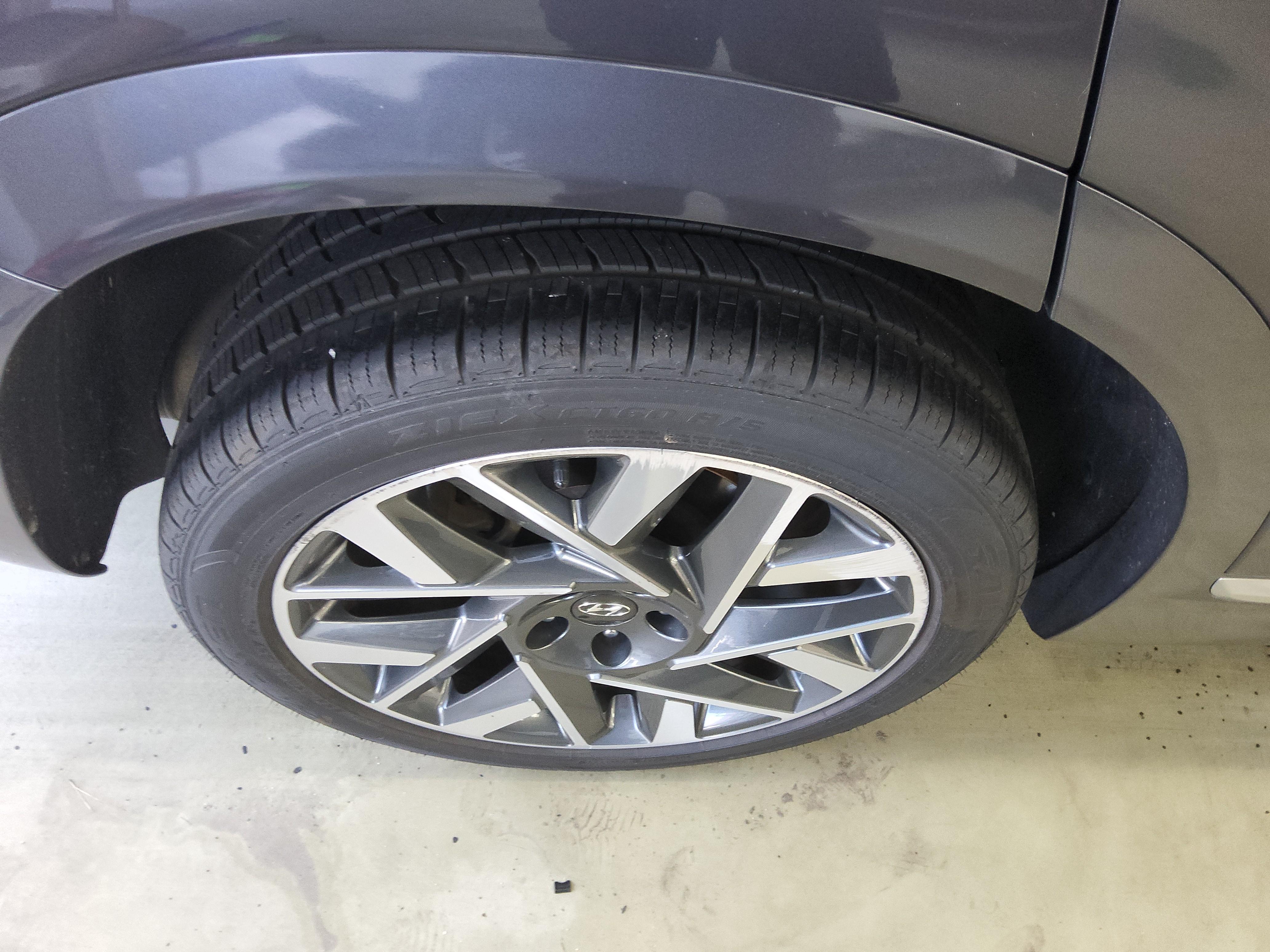Hyundai Santa Fe 2021 - Image 21
