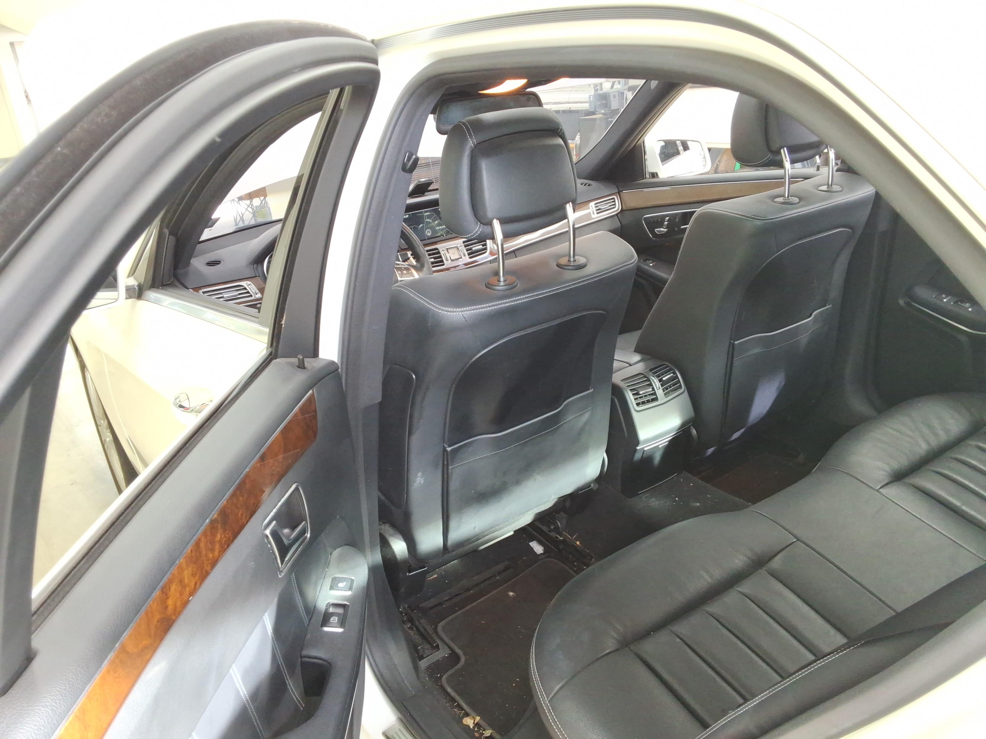 메르세데스-벤츠 E-클래스 2014 - 이미지 11