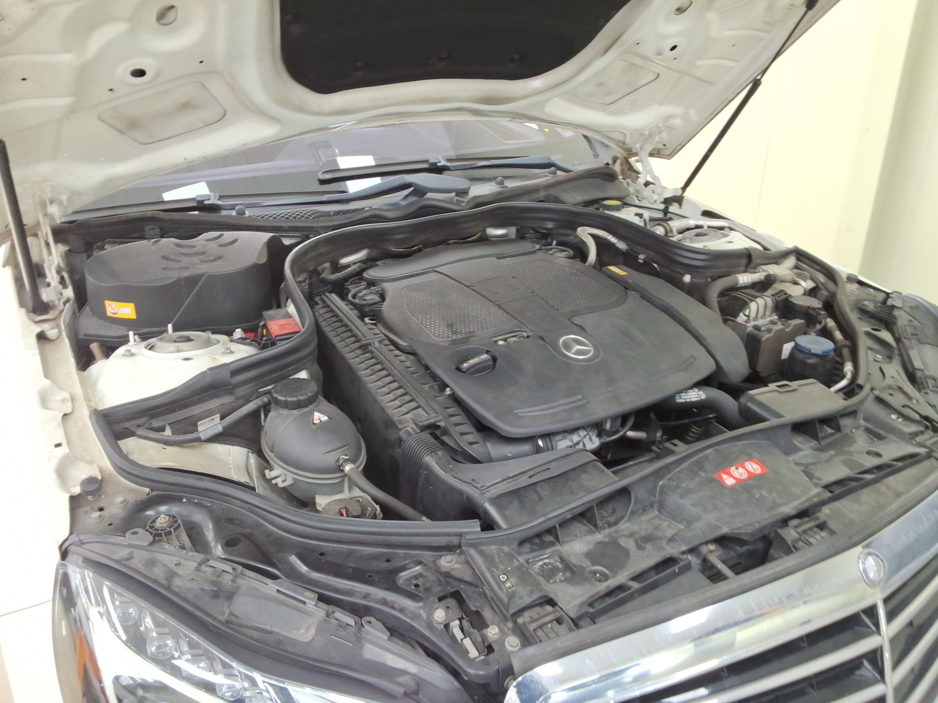 메르세데스-벤츠 E-클래스 2014 - 이미지 19