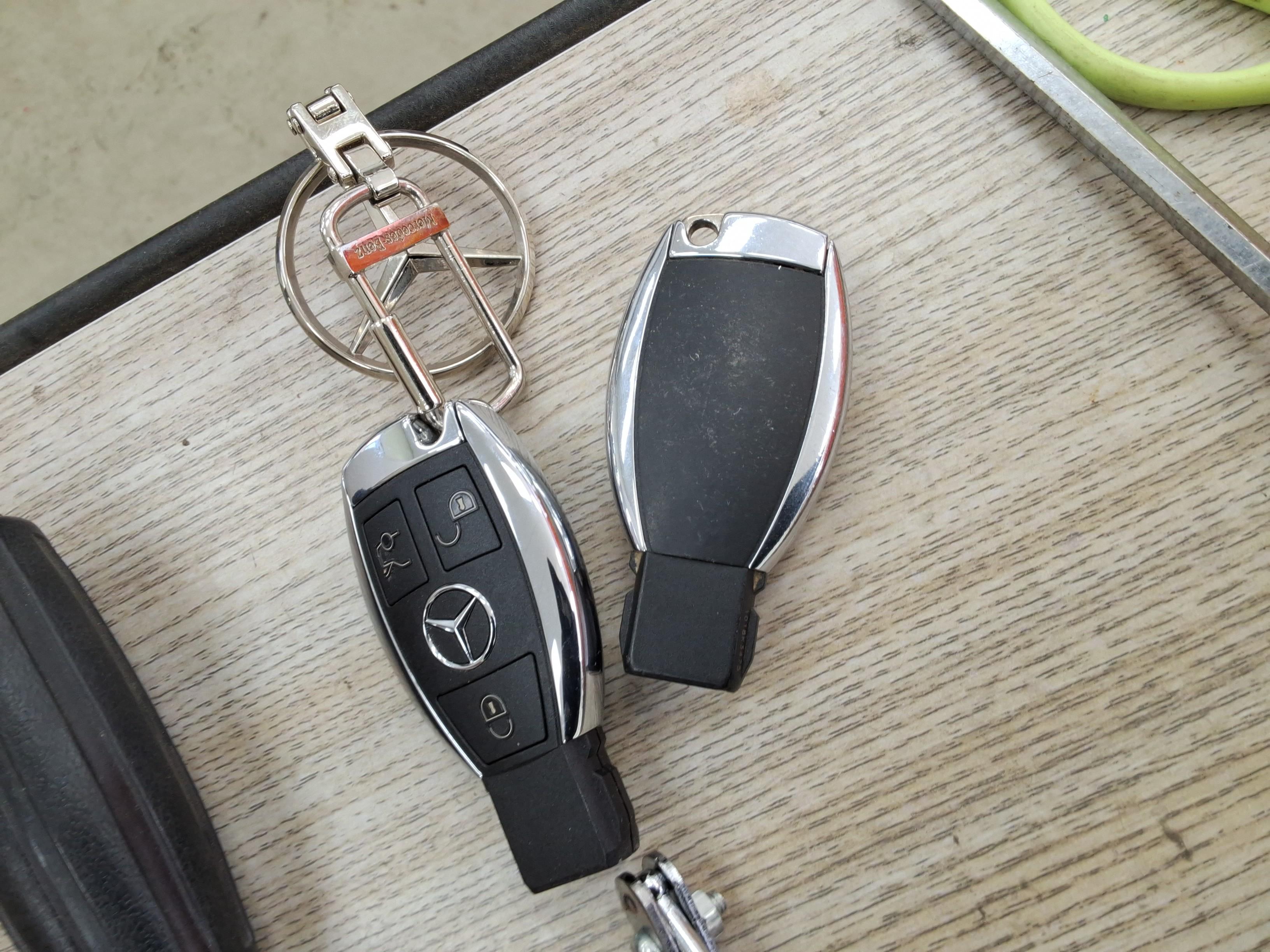 메르세데스-벤츠 E-클래스 2014 - 이미지 21