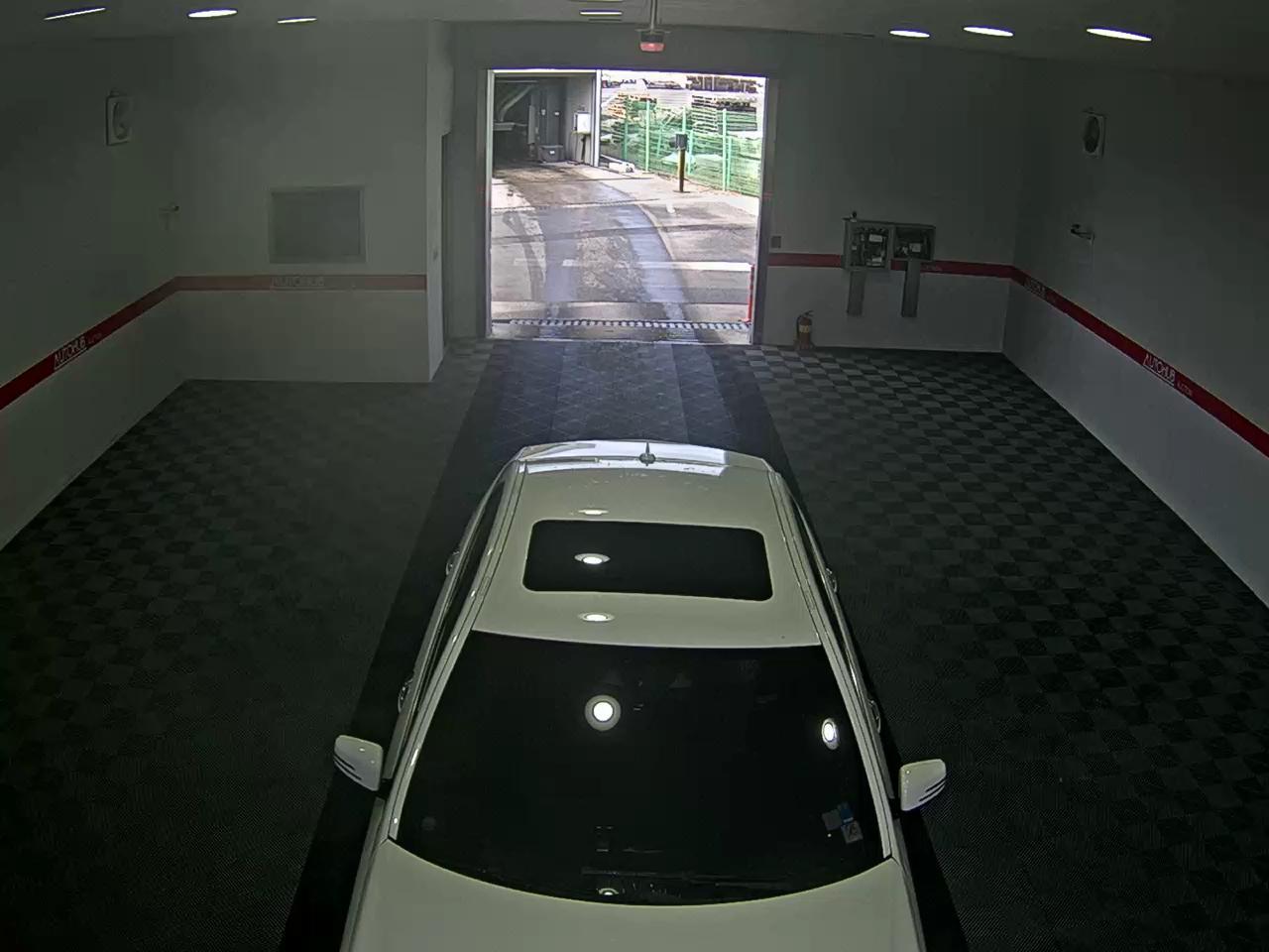 메르세데스-벤츠 E-클래스 2014 - 이미지 6