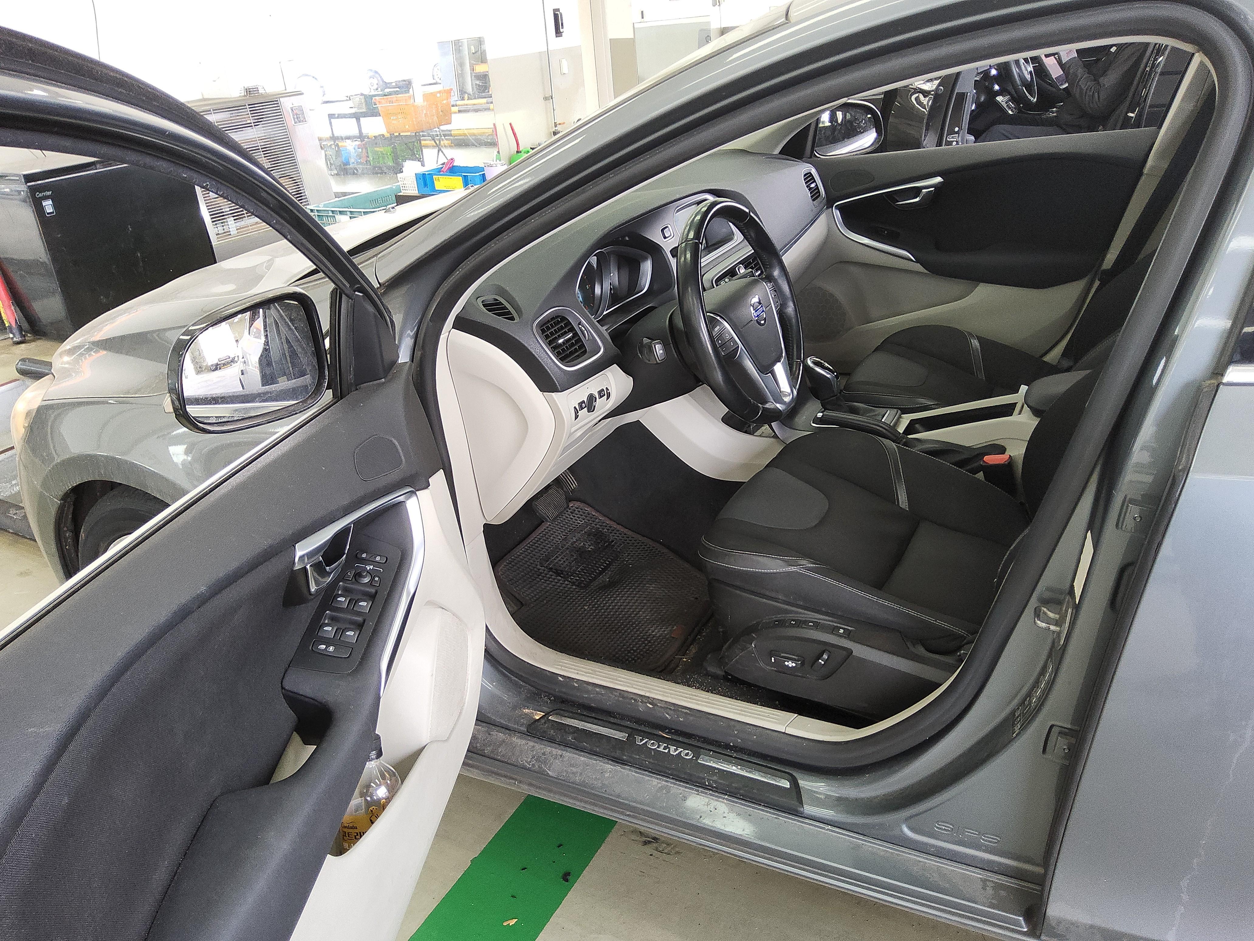 VOLVO 볼보 2015 - 이미지 9