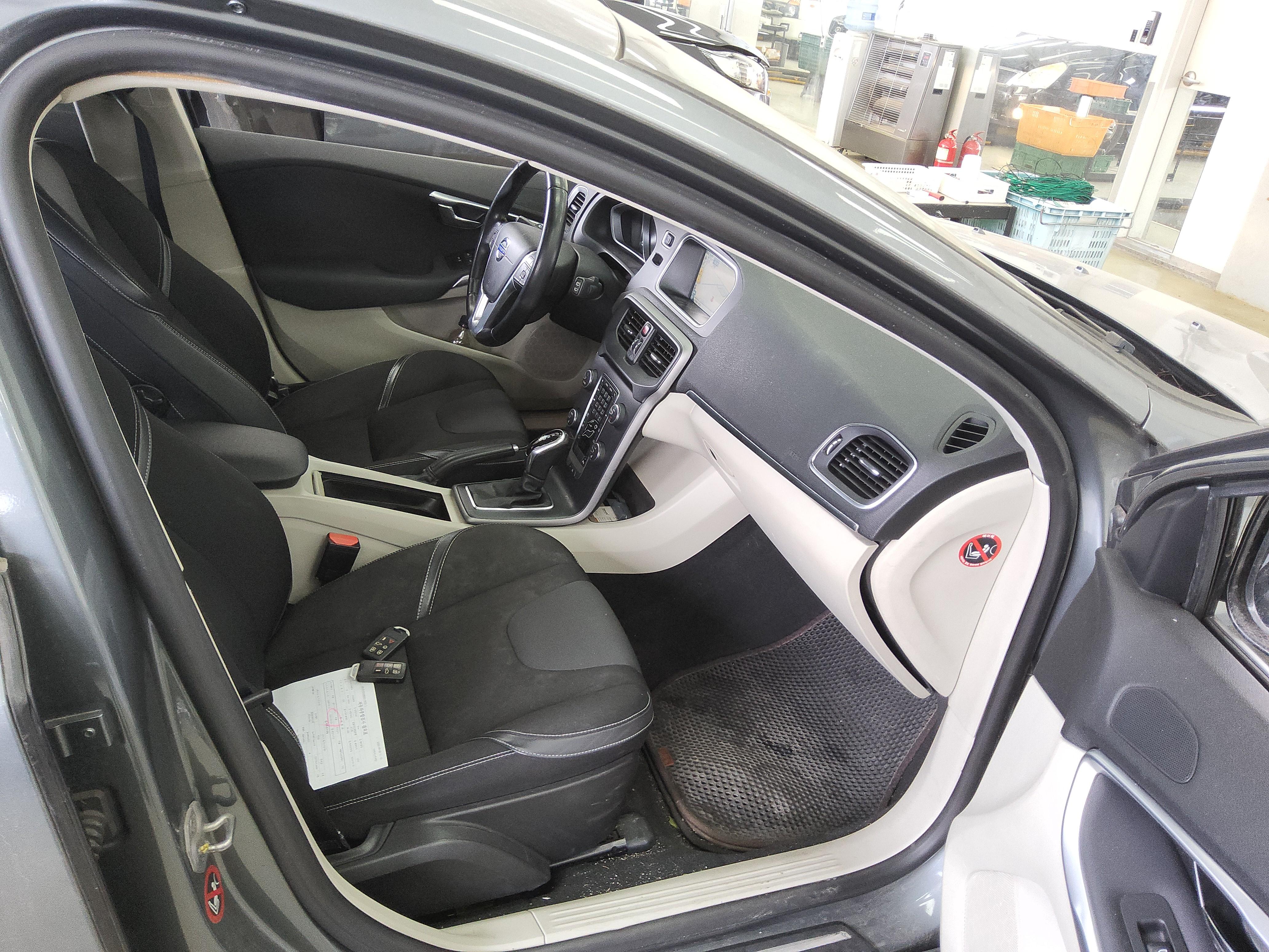 VOLVO 볼보 2015 - 이미지 13