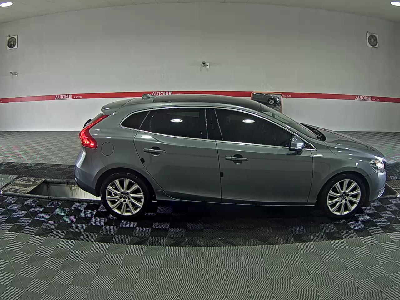 VOLVO 볼보 2015 - 이미지 3