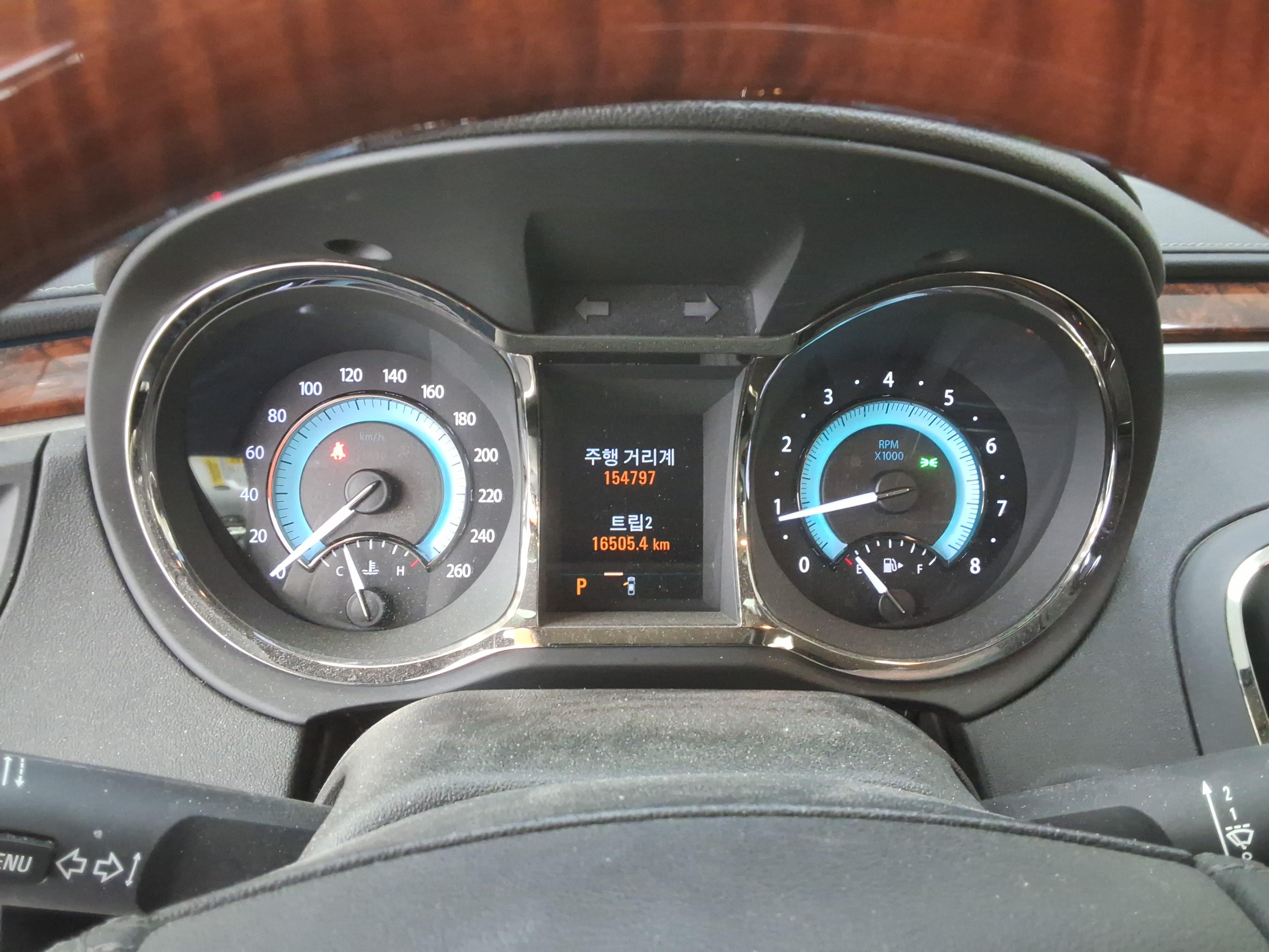 جنرال موتورز كوريا ألبيون 2012 - صورة 8