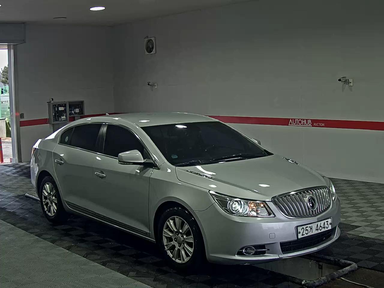 جنرال موتورز كوريا ألبيون 2012 - صورة 2