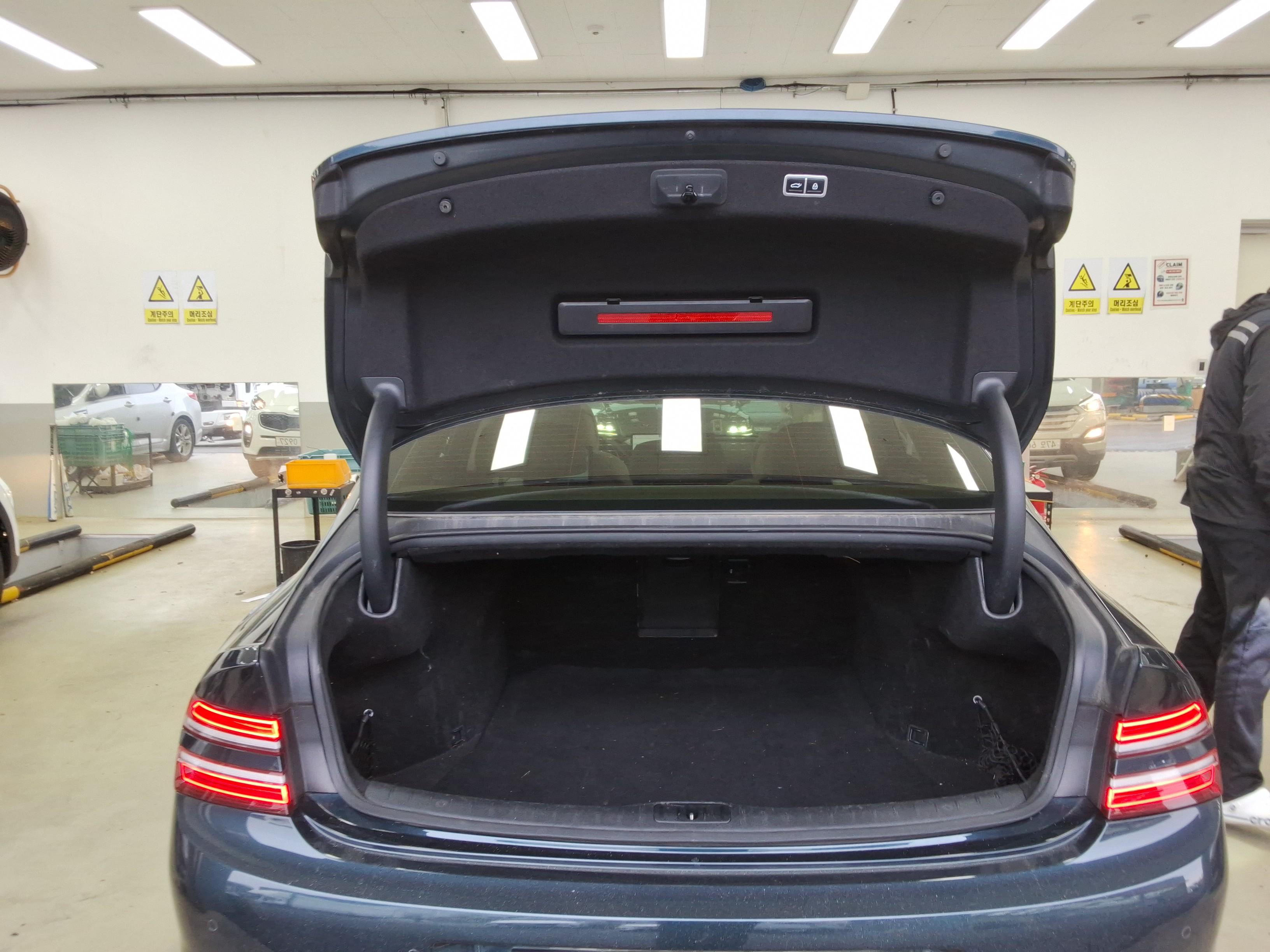 Genesis G80 2021 - Image 15