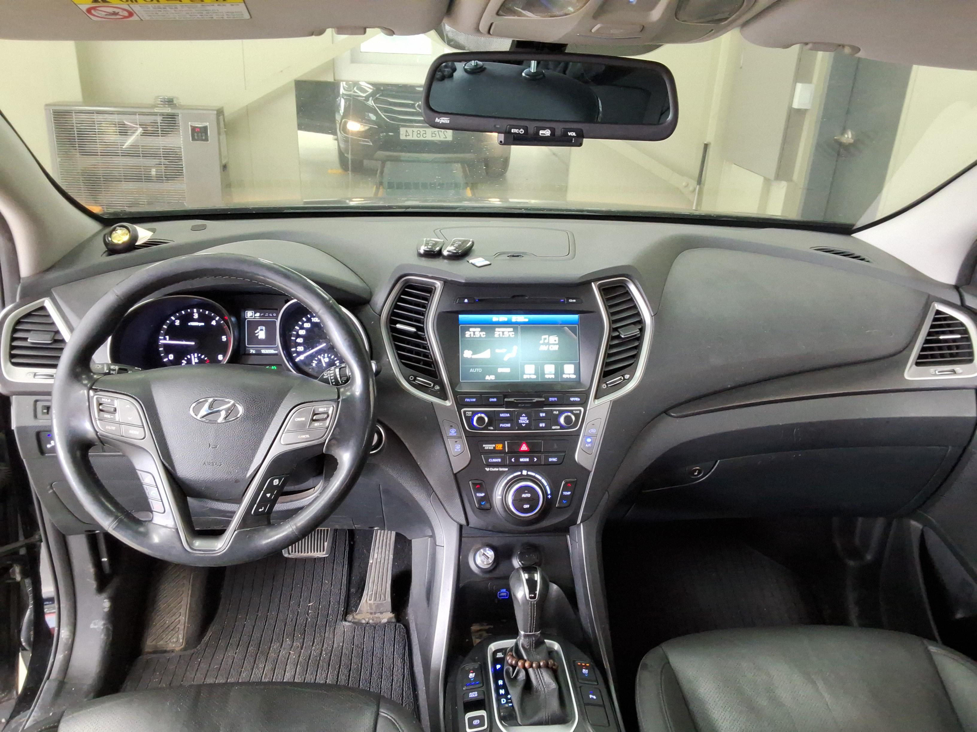 هيونداي سانتافي 2018 - صورة 10