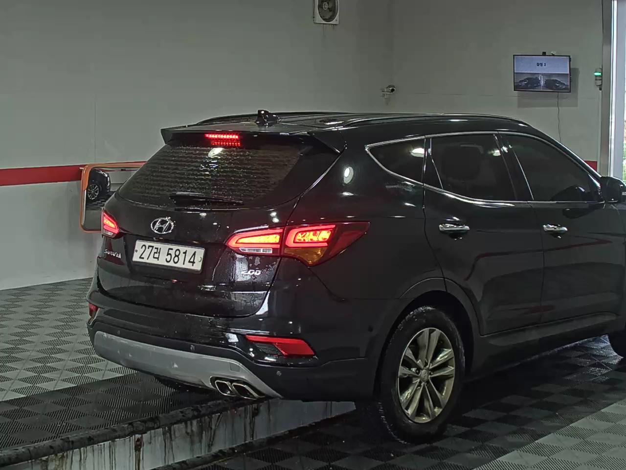 هيونداي سانتافي 2018 - صورة 4