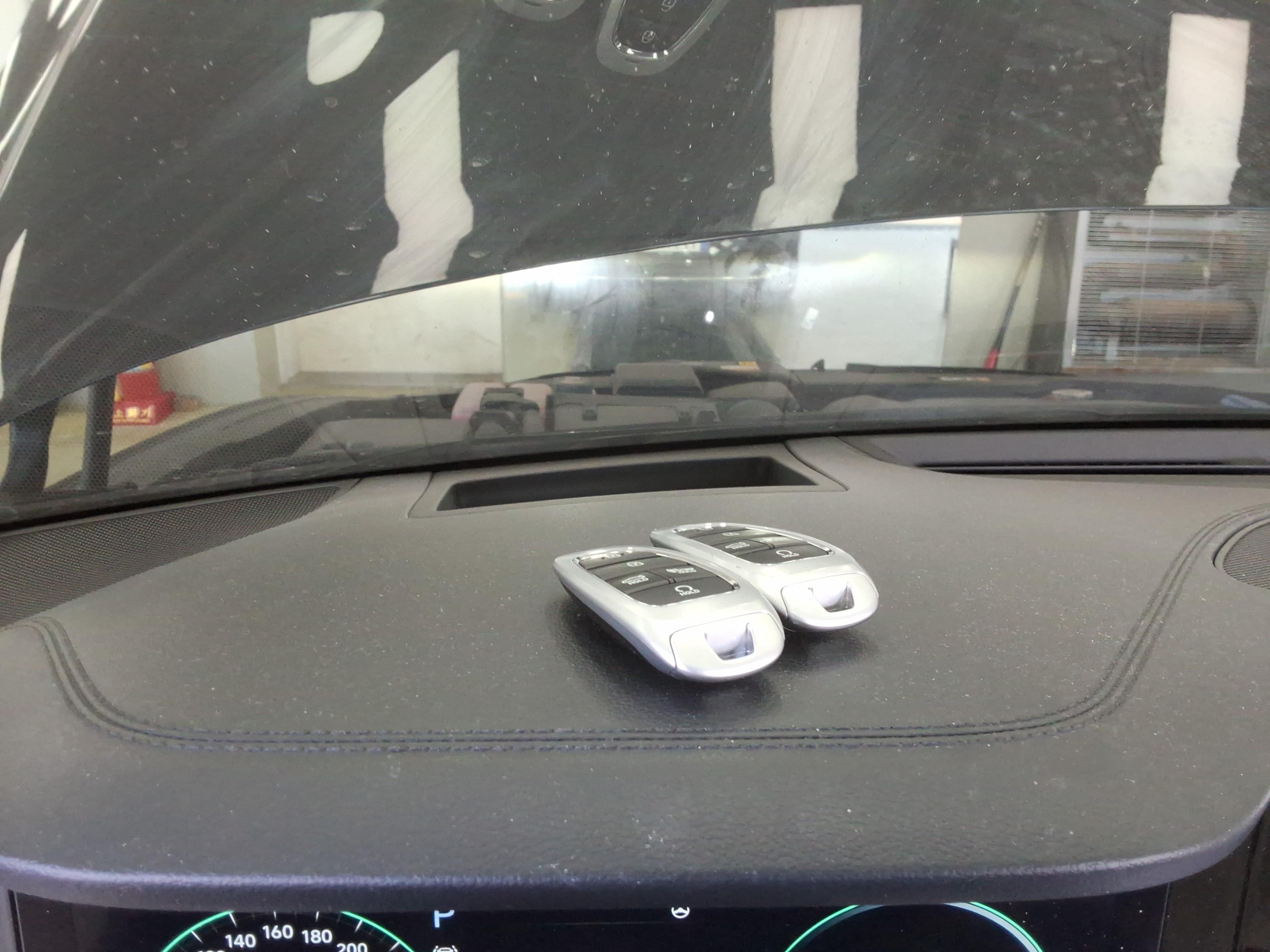 Hyundai Grandeur 2023 - Image 17