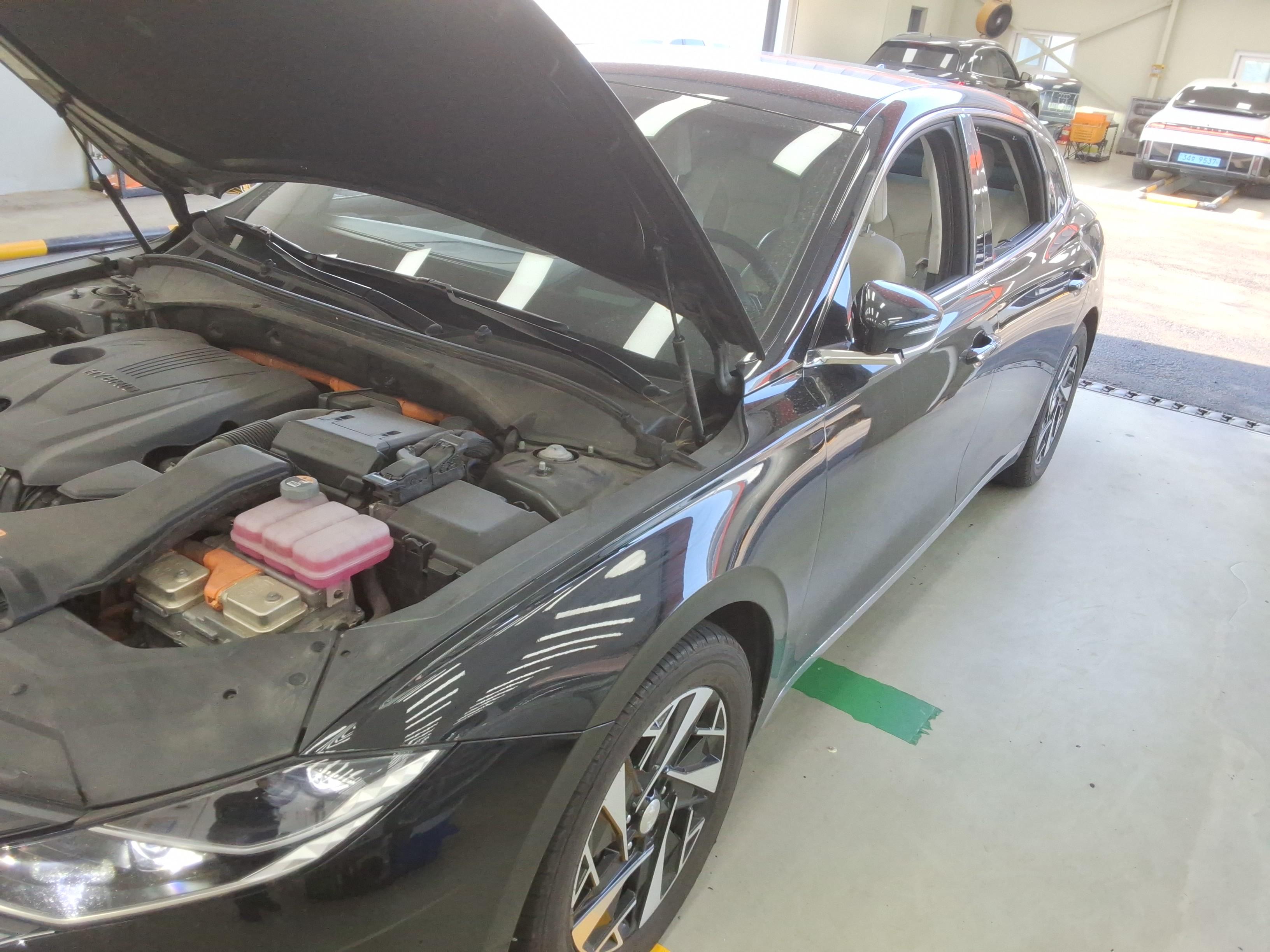 Hyundai Grandeur 2023 - Image 21