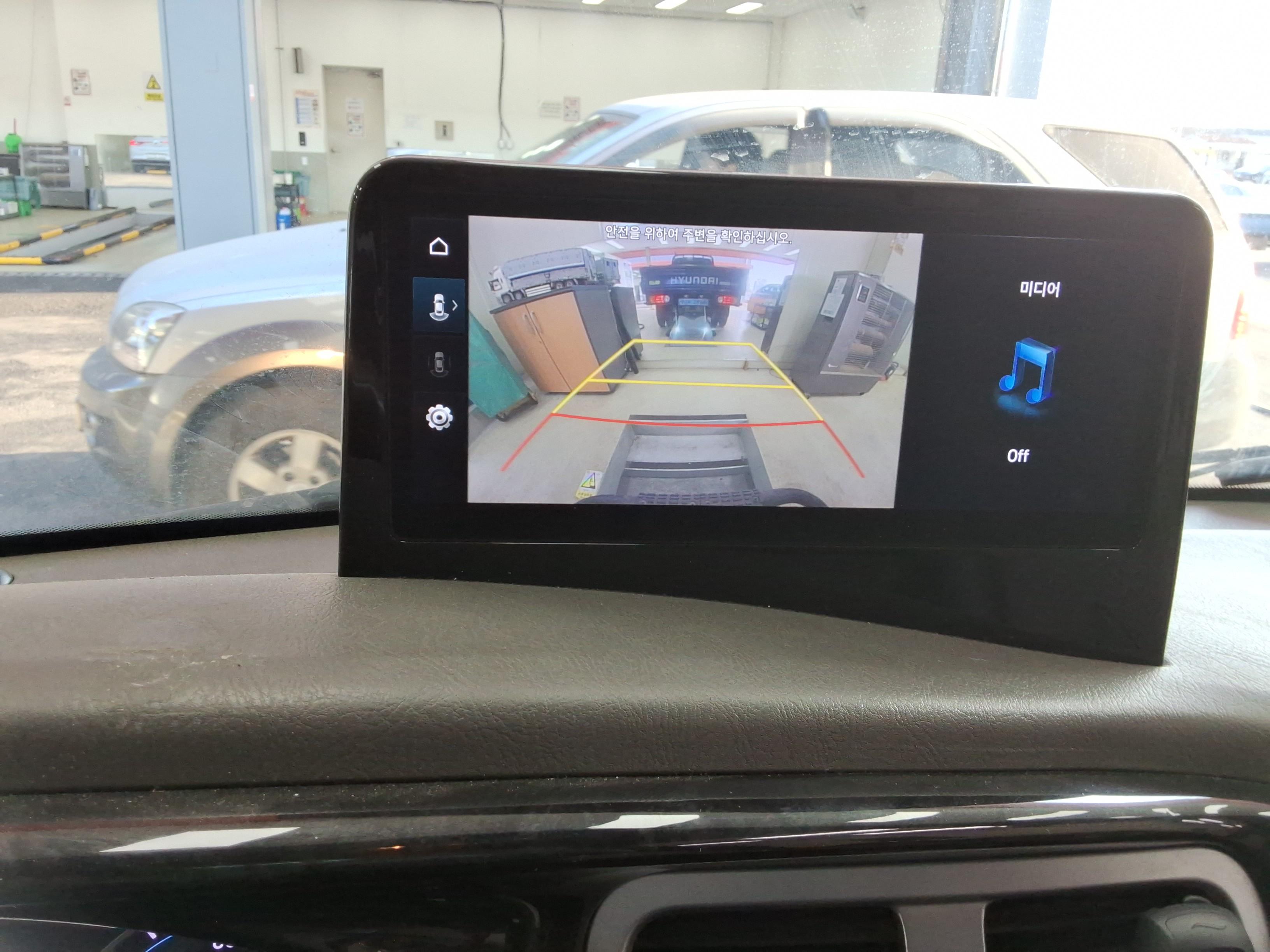 هيونداي بورتر 2023 - صورة 12