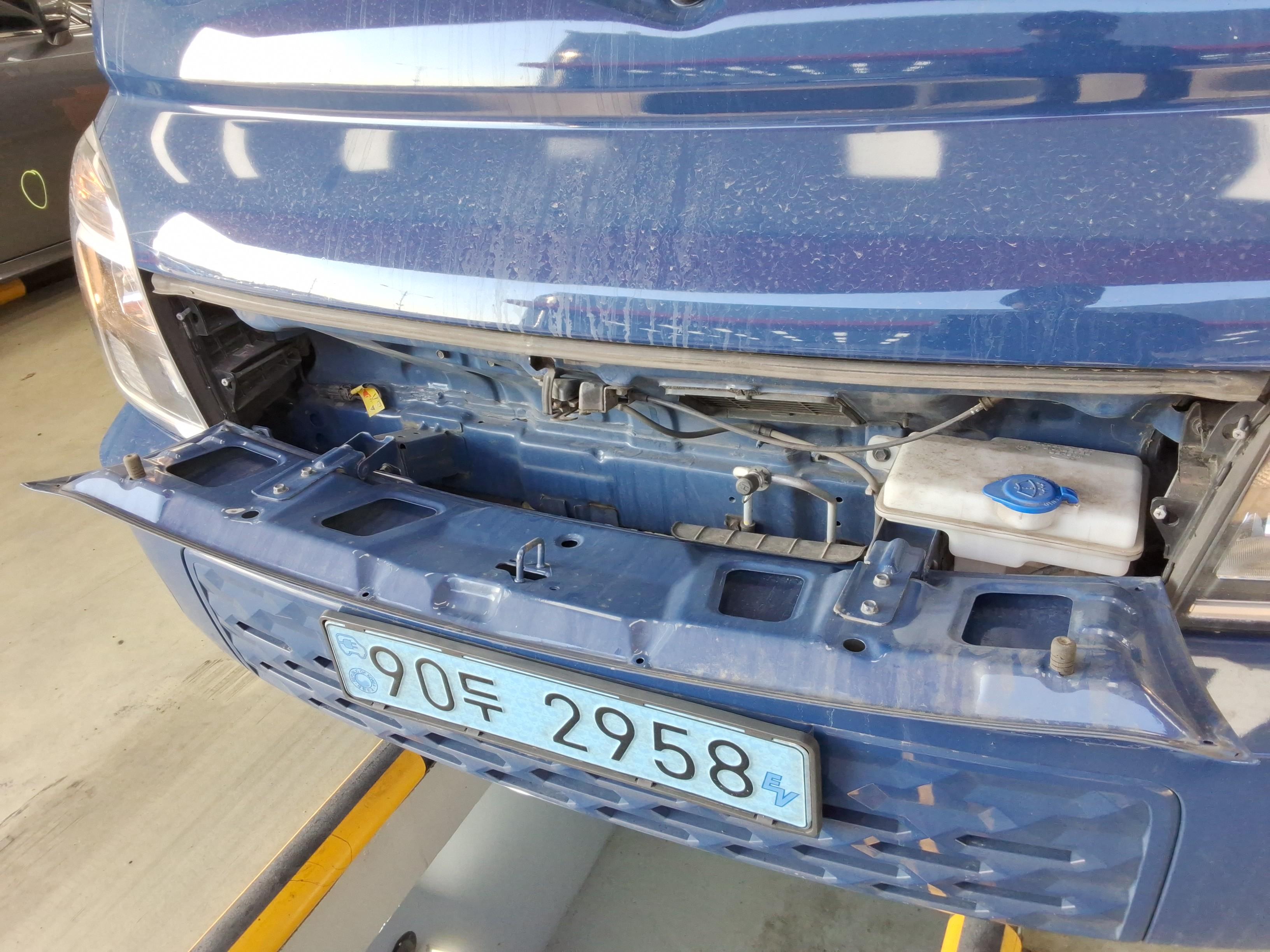 هيونداي بورتر 2023 - صورة 15