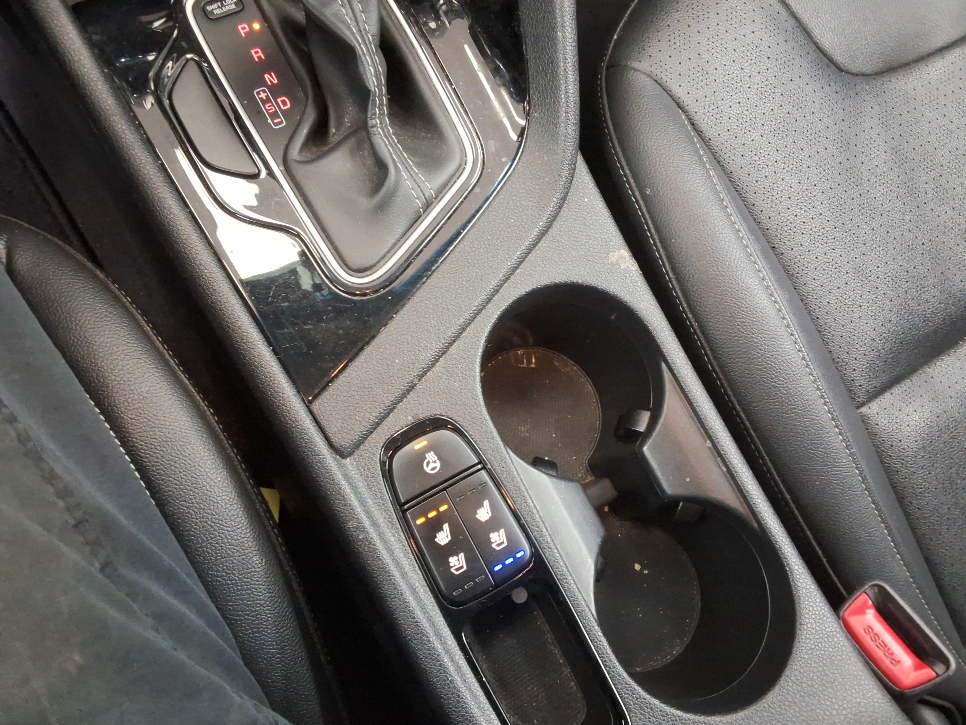 كيا نيرو 2017 - صورة 20