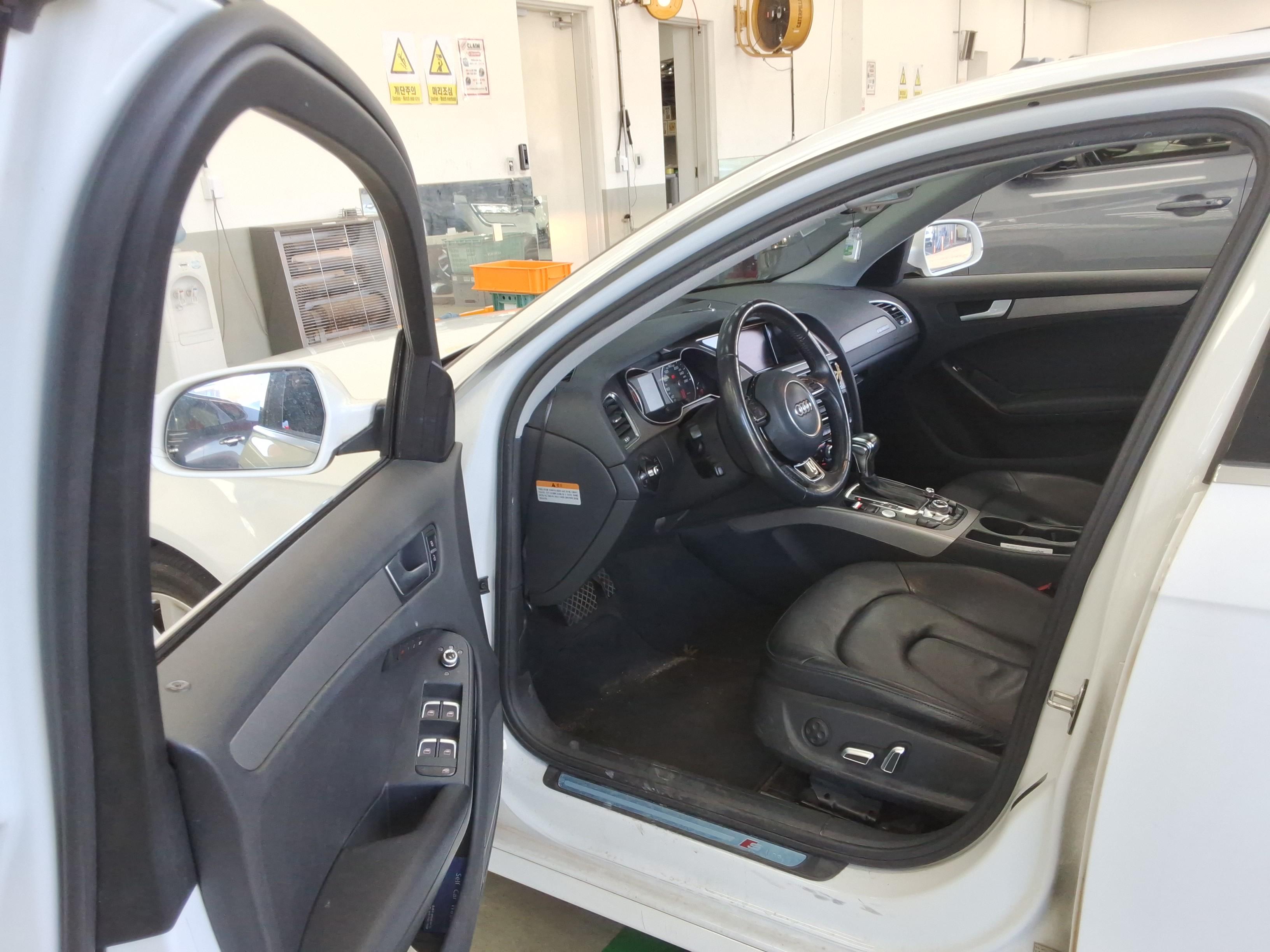 أودي A4 2015 - صورة 10