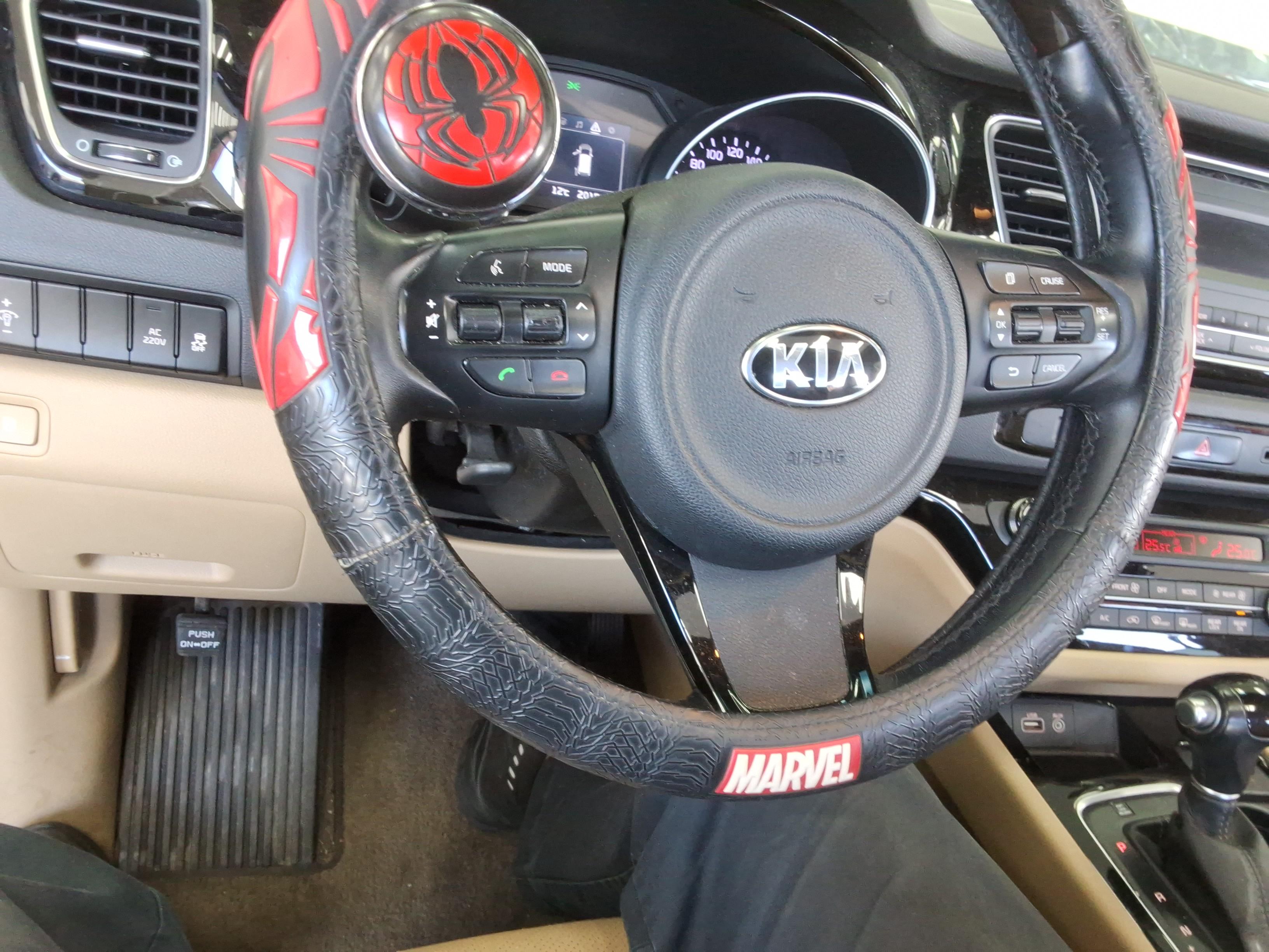 Kia New Carnival 2015 - Image 16