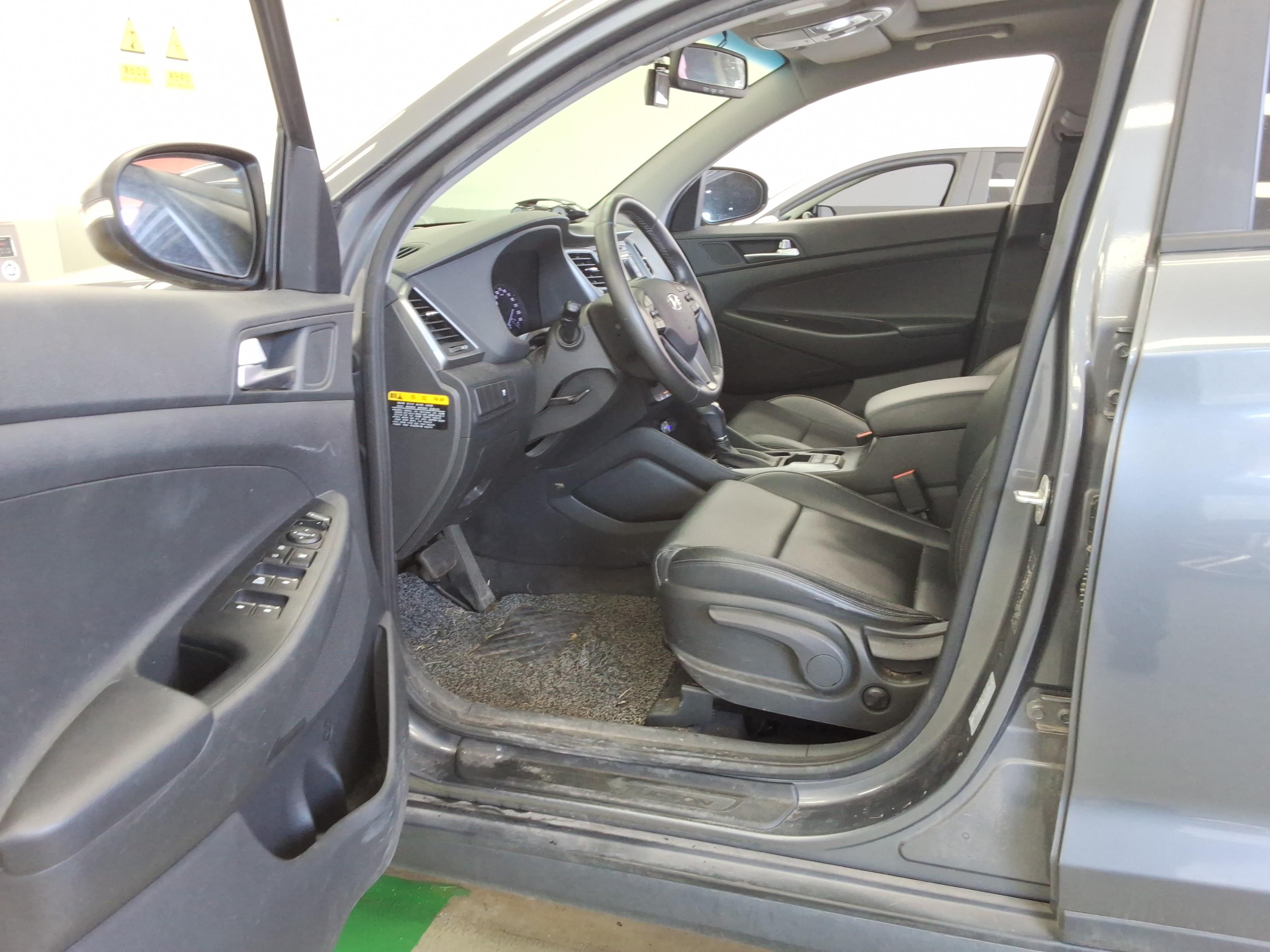 هيونداي توسان 2017 - صورة 9