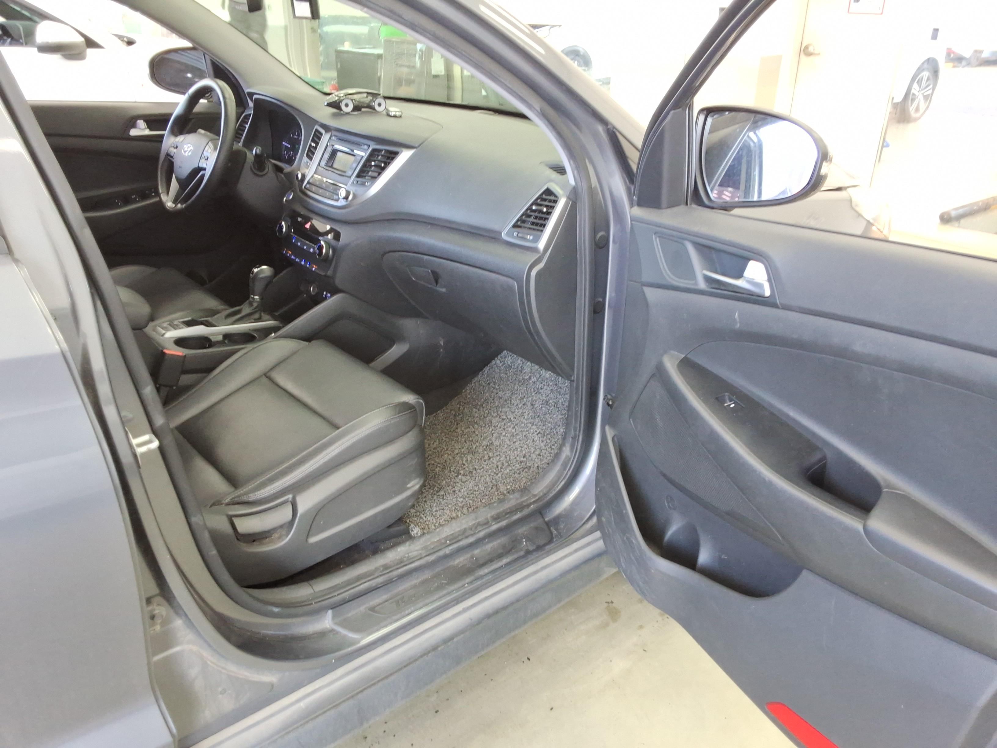 هيونداي توسان 2017 - صورة 12