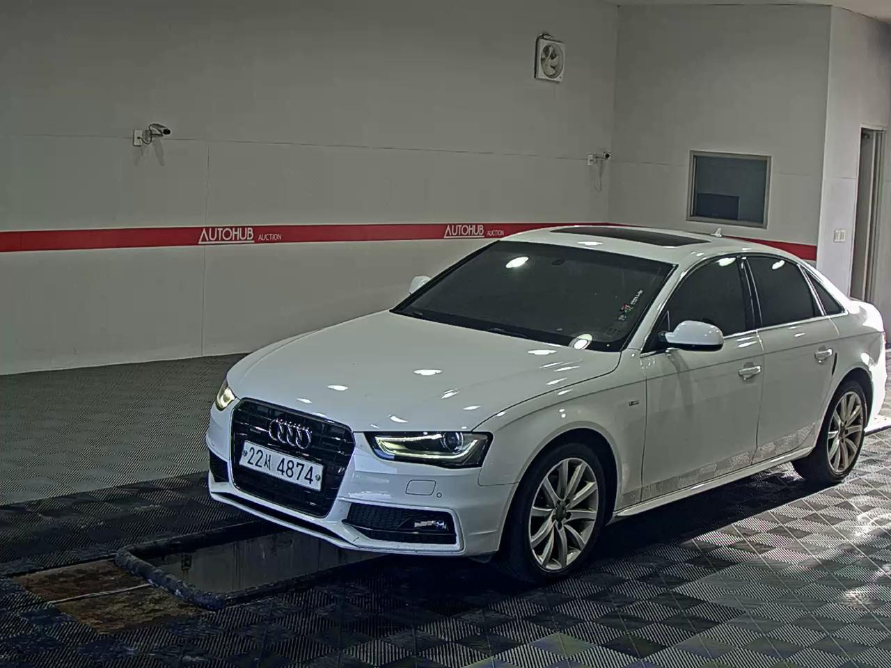 أودي A4