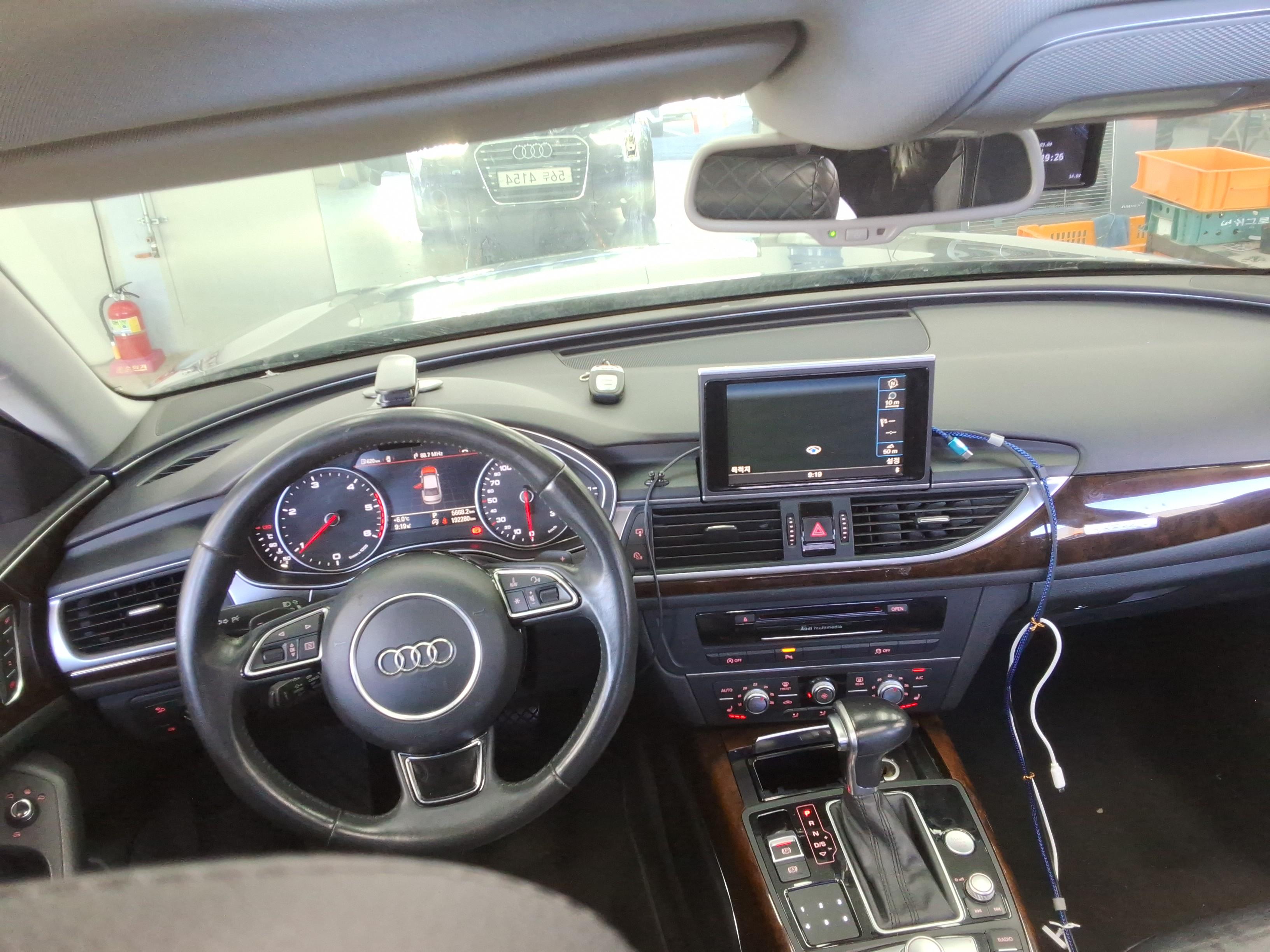 아우디 A6 2015 - 이미지 11