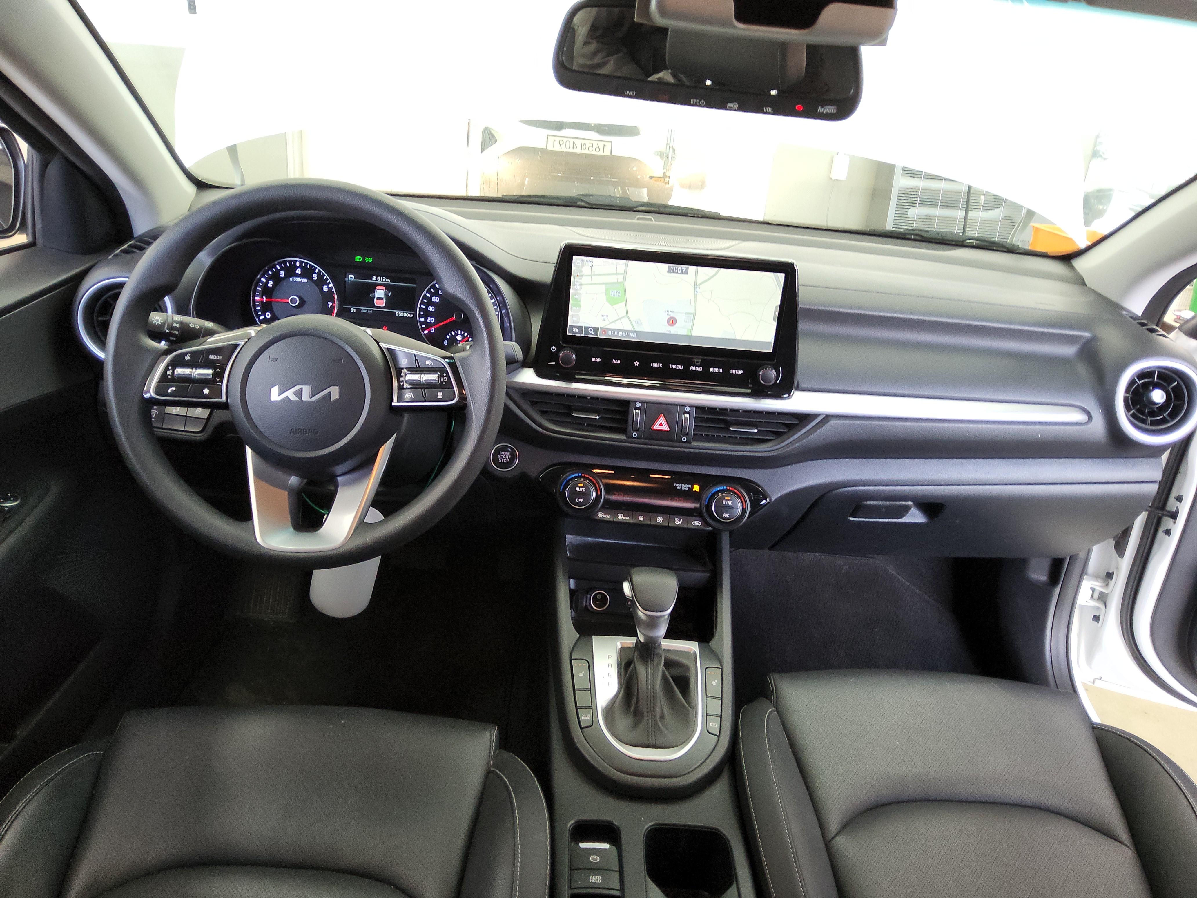 كيا - K3 - Image 11