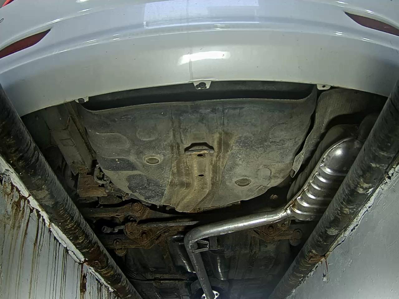 Hyundai Sonata 2010 - Image 7