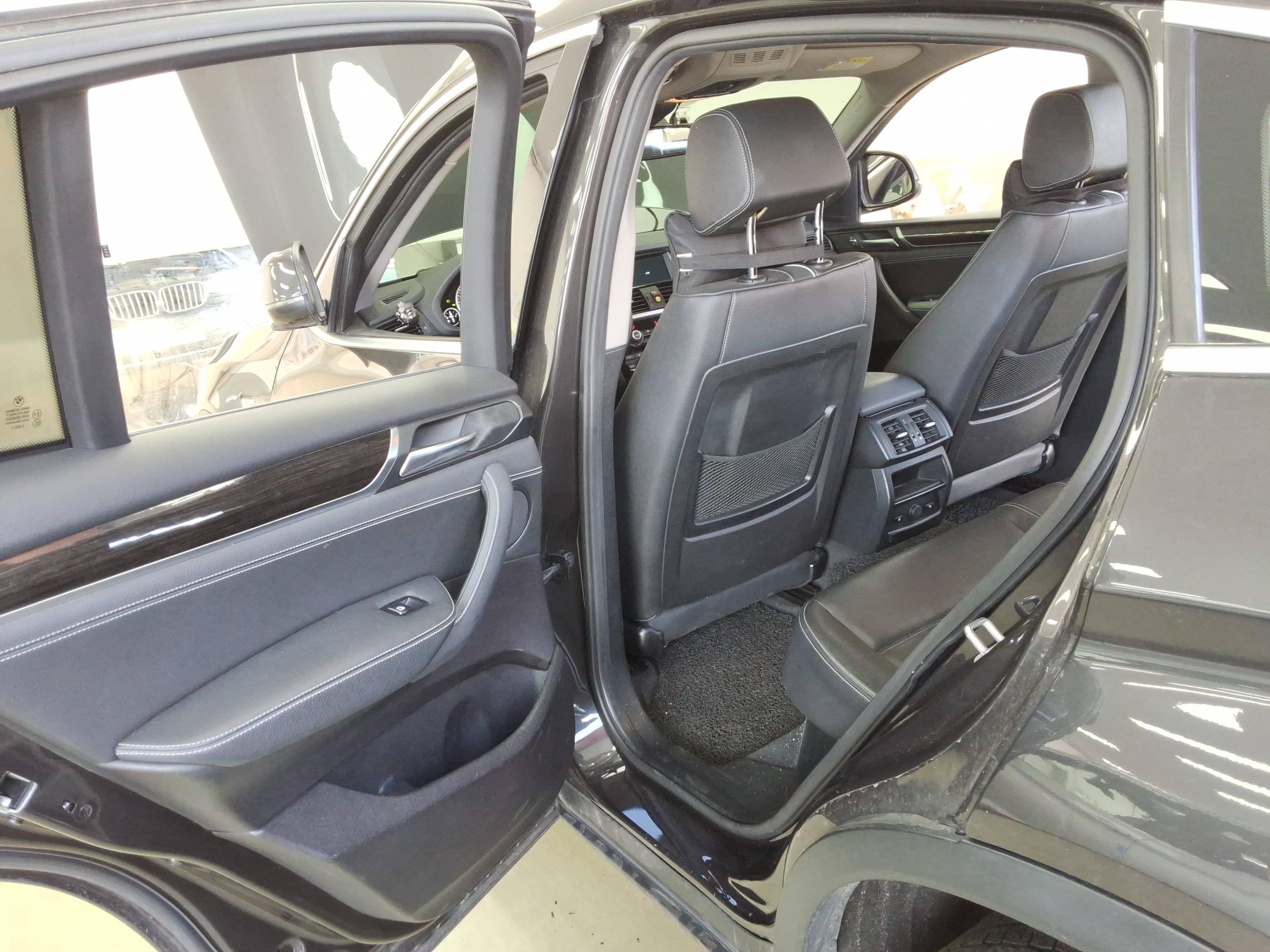 بي إم دبليو X4 2016 - صورة 10