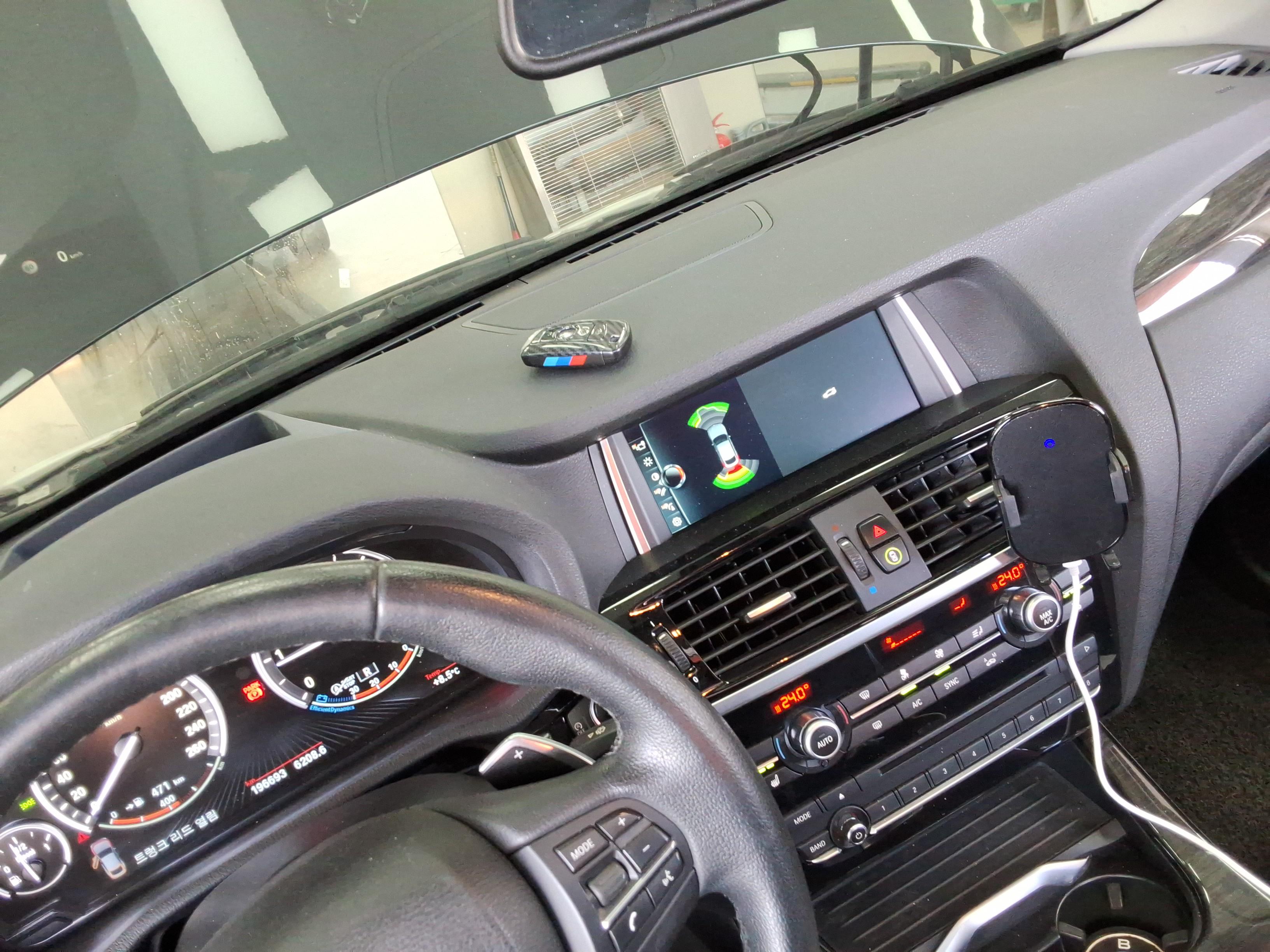 بي إم دبليو X4 2016 - صورة 16