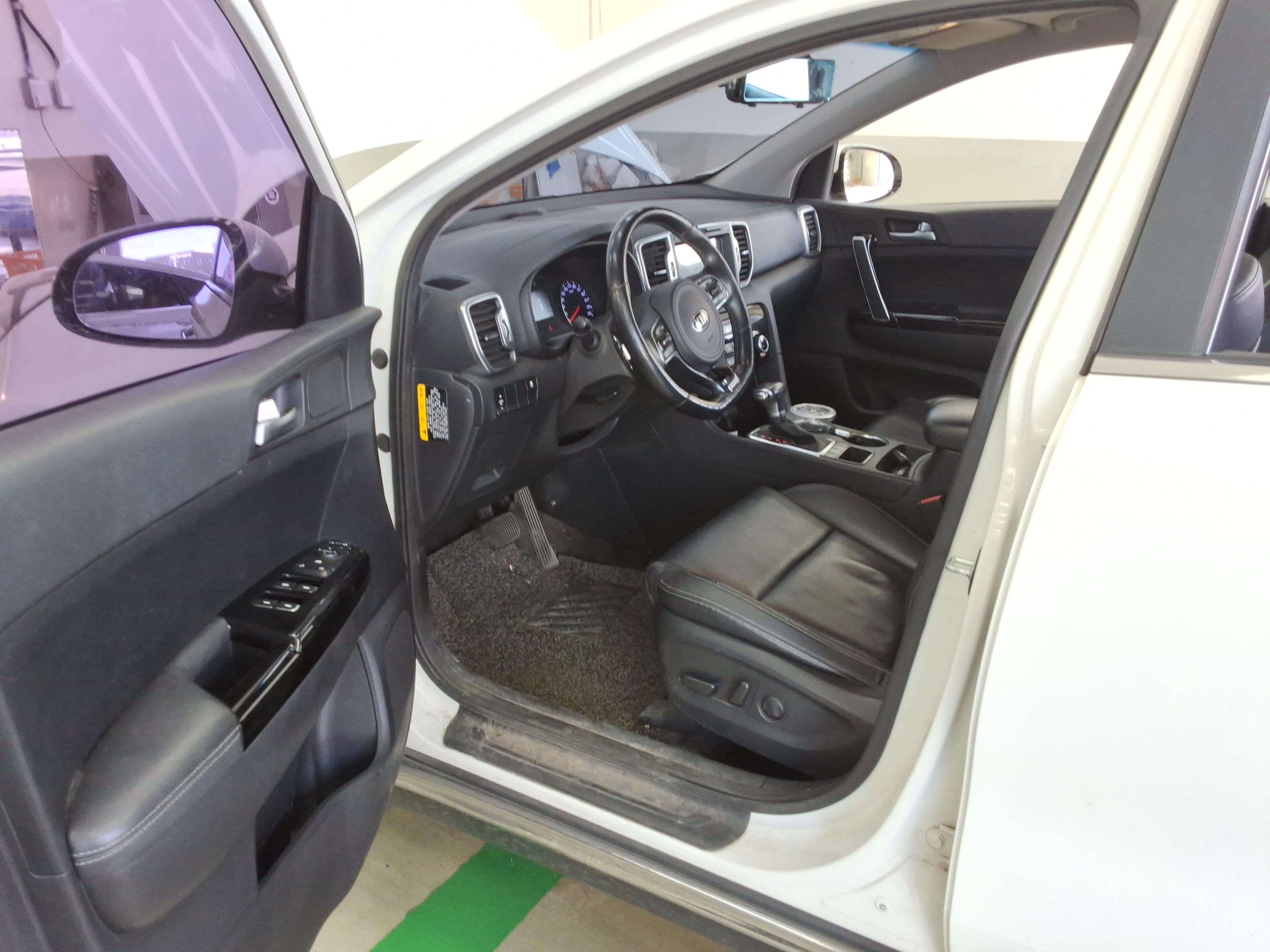 كيا سبورتاج 2016 - صورة 9